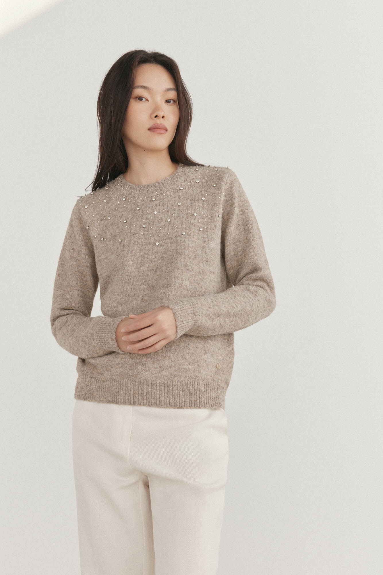 Pedro del Hierro Su&eacute;ter com pedras bordadas Cizento