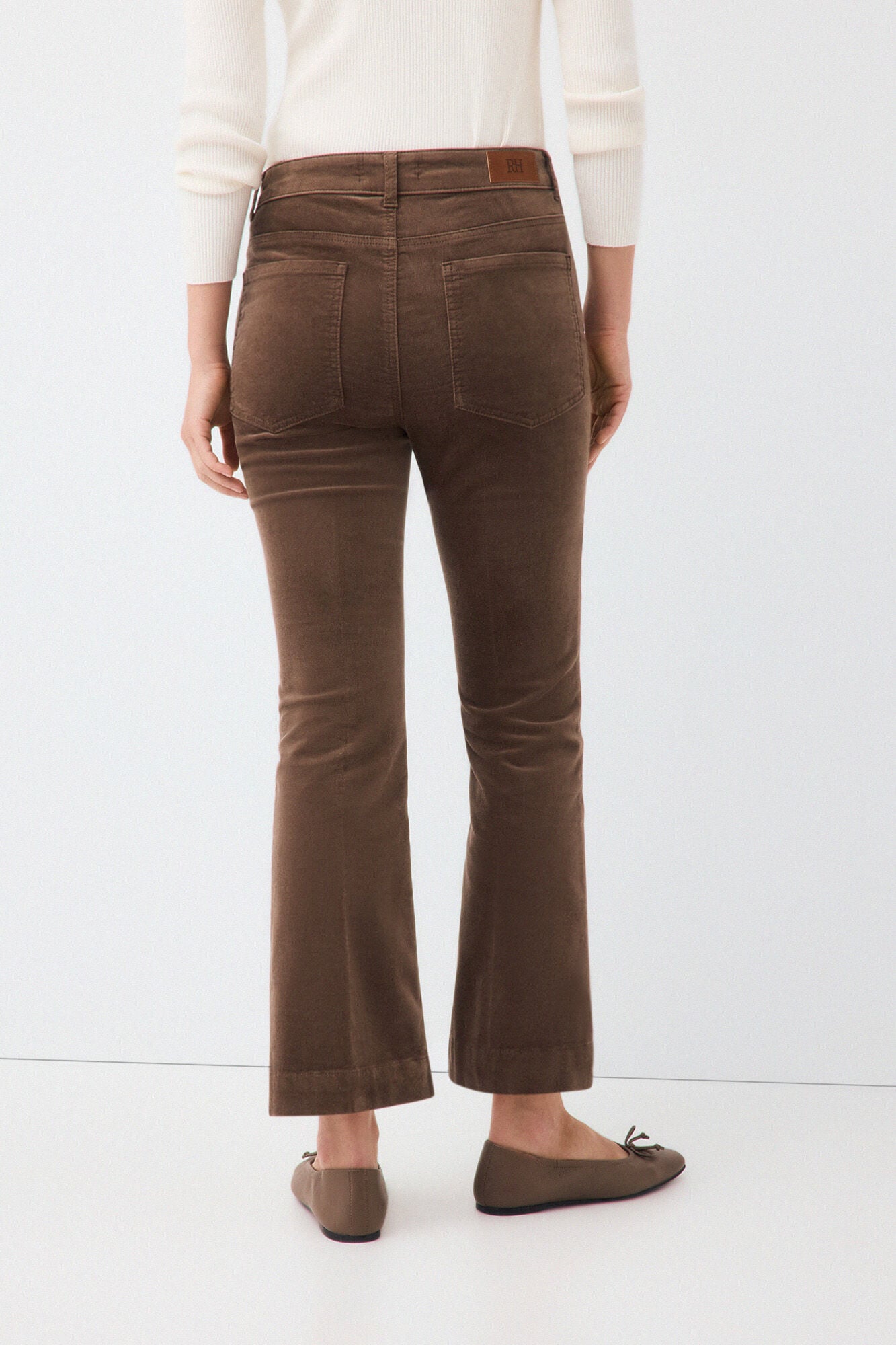 Pedro del Hierro Velvet flare cropped trousers Brown