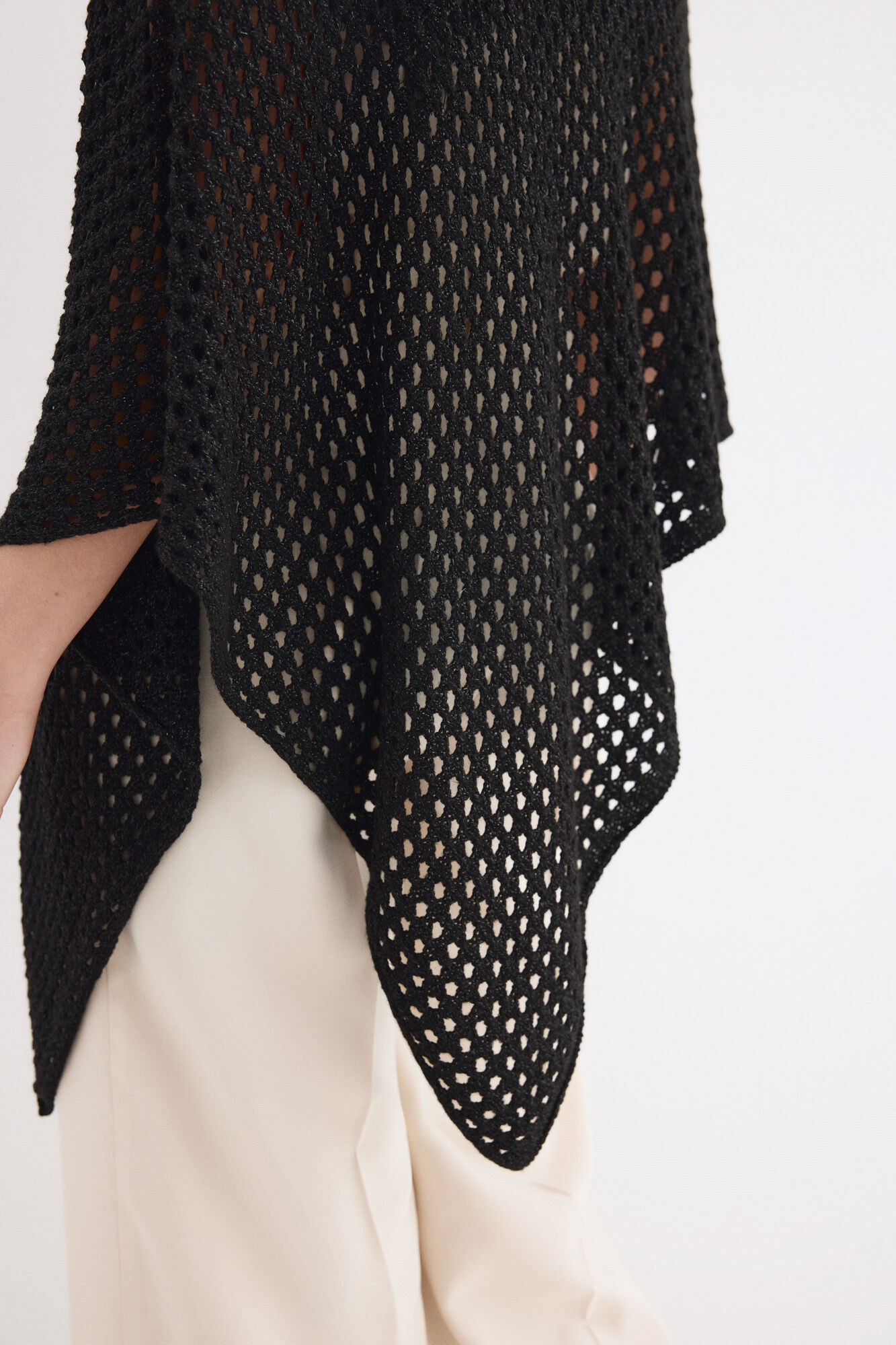 Pedro del Hierro Jersey-knit sequinned cape Black