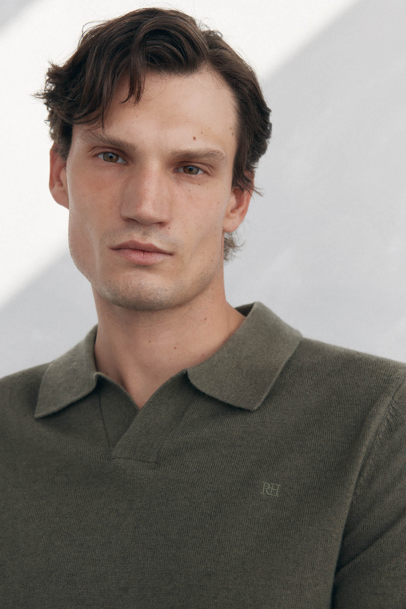 Pedro del Hierro Johnny neck sweater in merino wool and cashmere