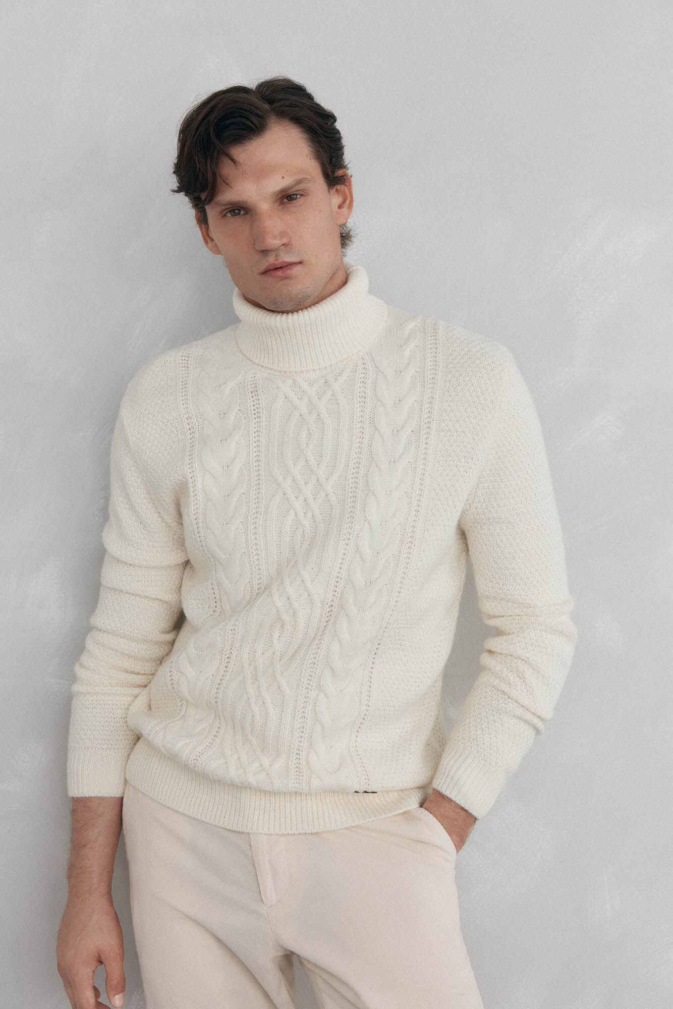 Pedro del Hierro High neck cable- wool sweater