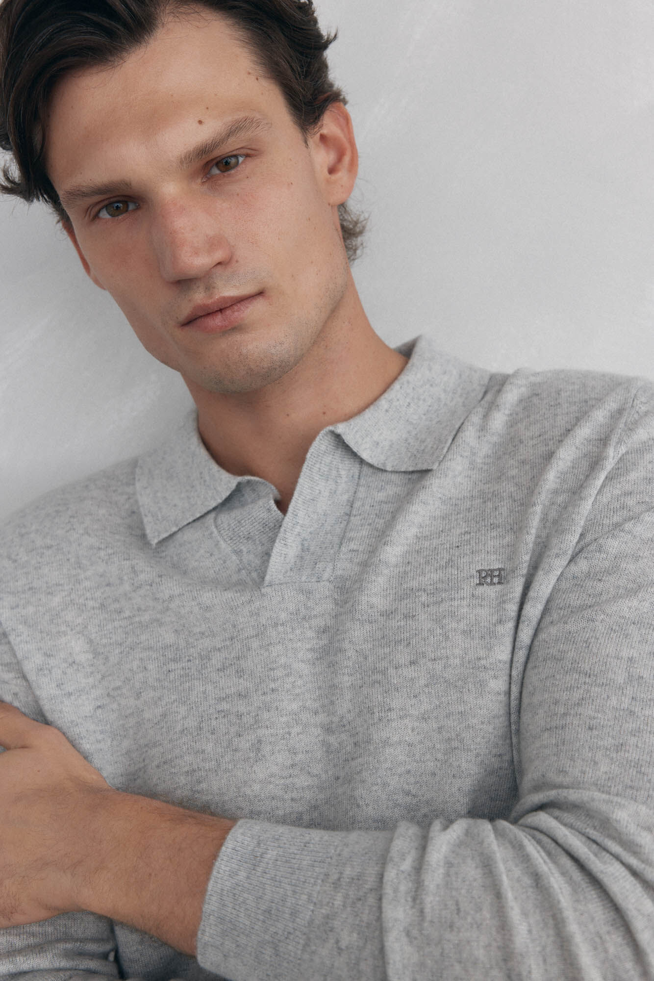 Pedro del Hierro Su&eacute;ter com gola Johnny em l&atilde; merino e cashmere