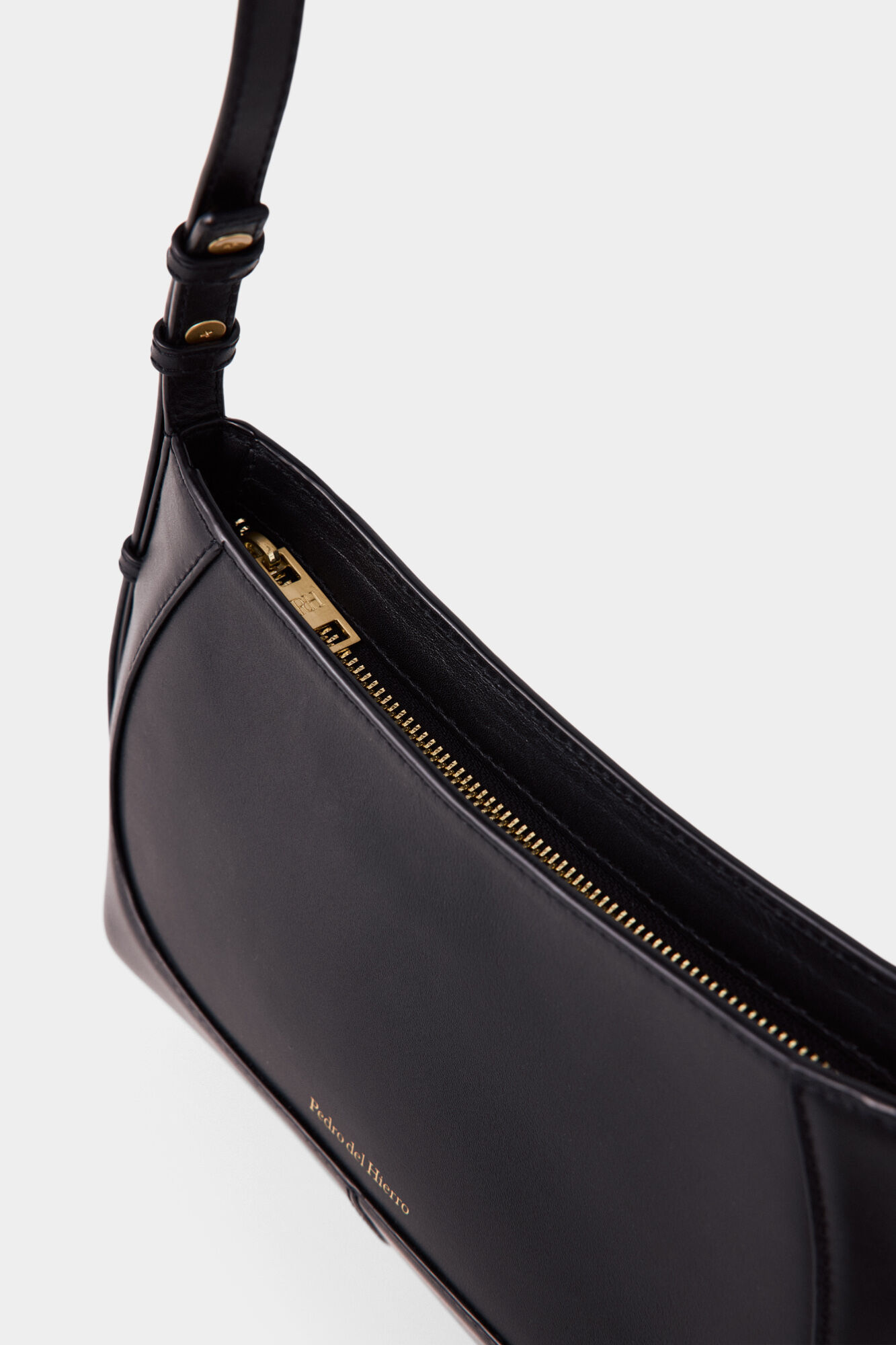 Pedro del Hierro Multiway leather handbag Black
