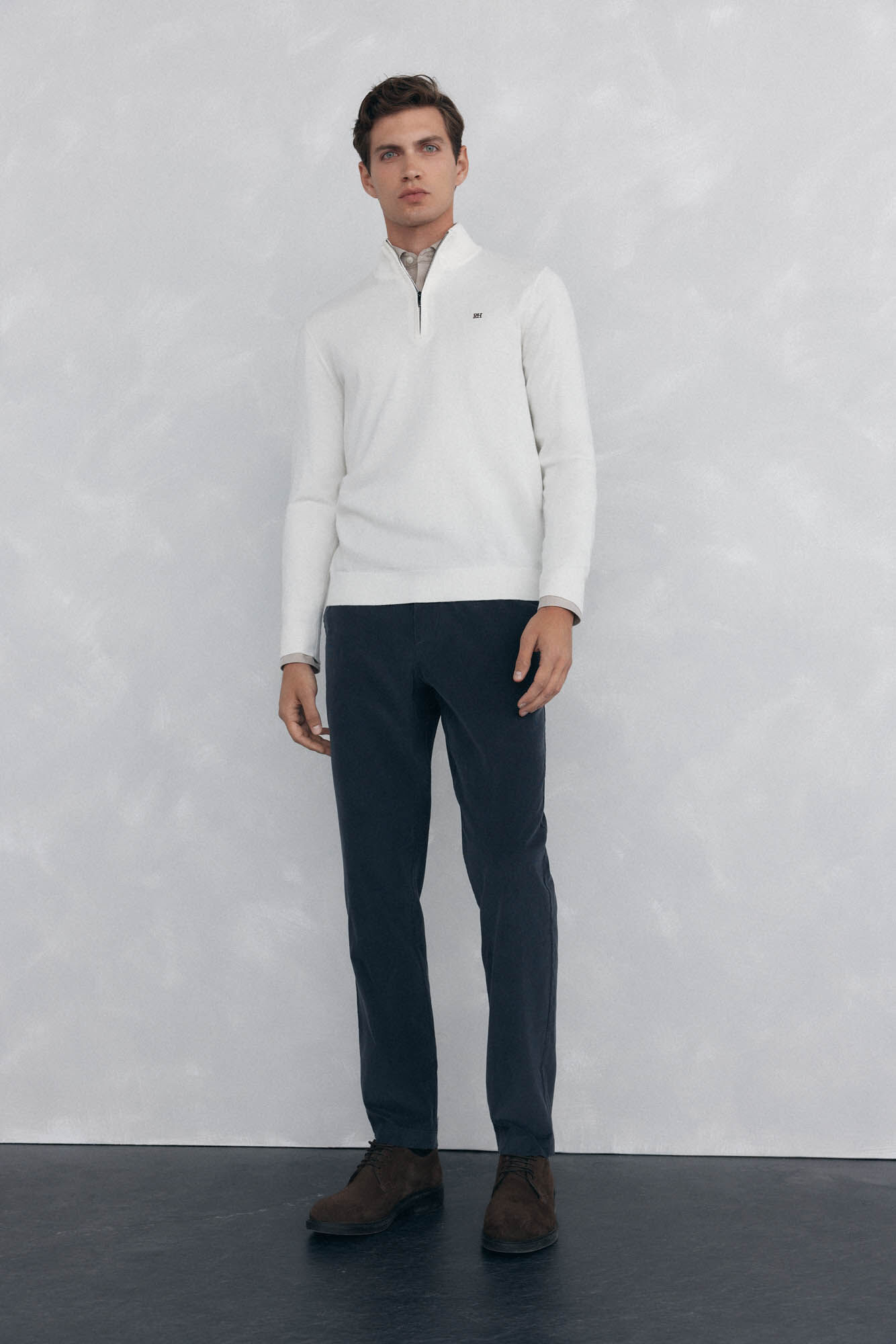 Pedro del Hierro Slim fit lightweight corduroy chinos pants