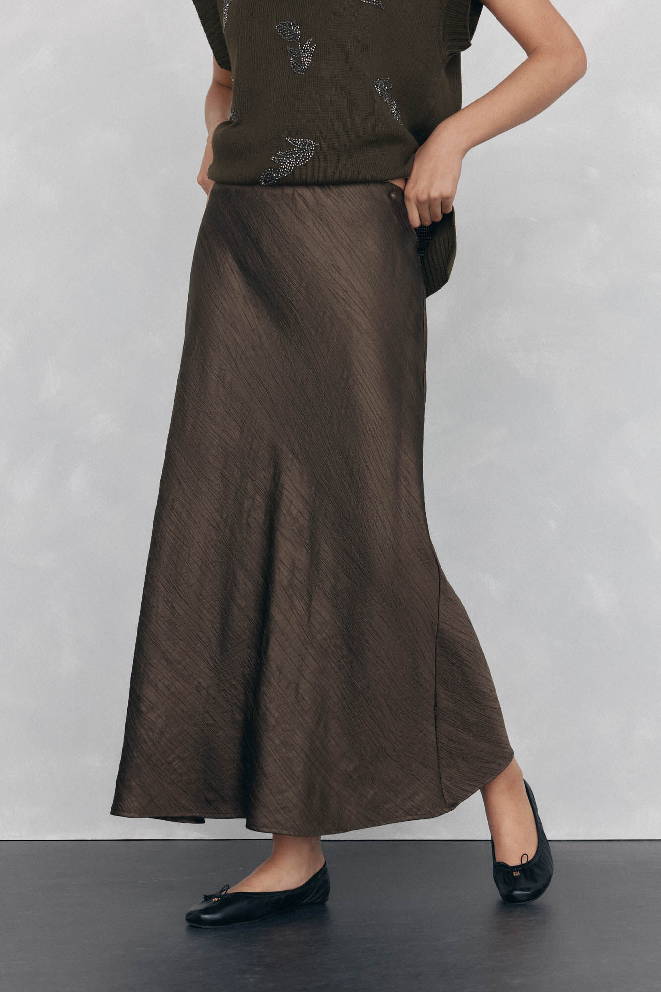 Pedro del Hierro Satin structured skirt
