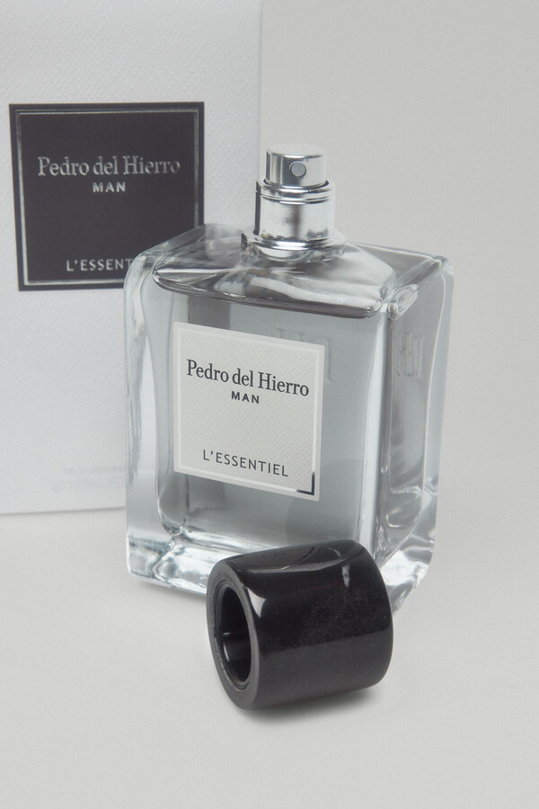 Pedro del Hierro L'essentiel fragrance Grey