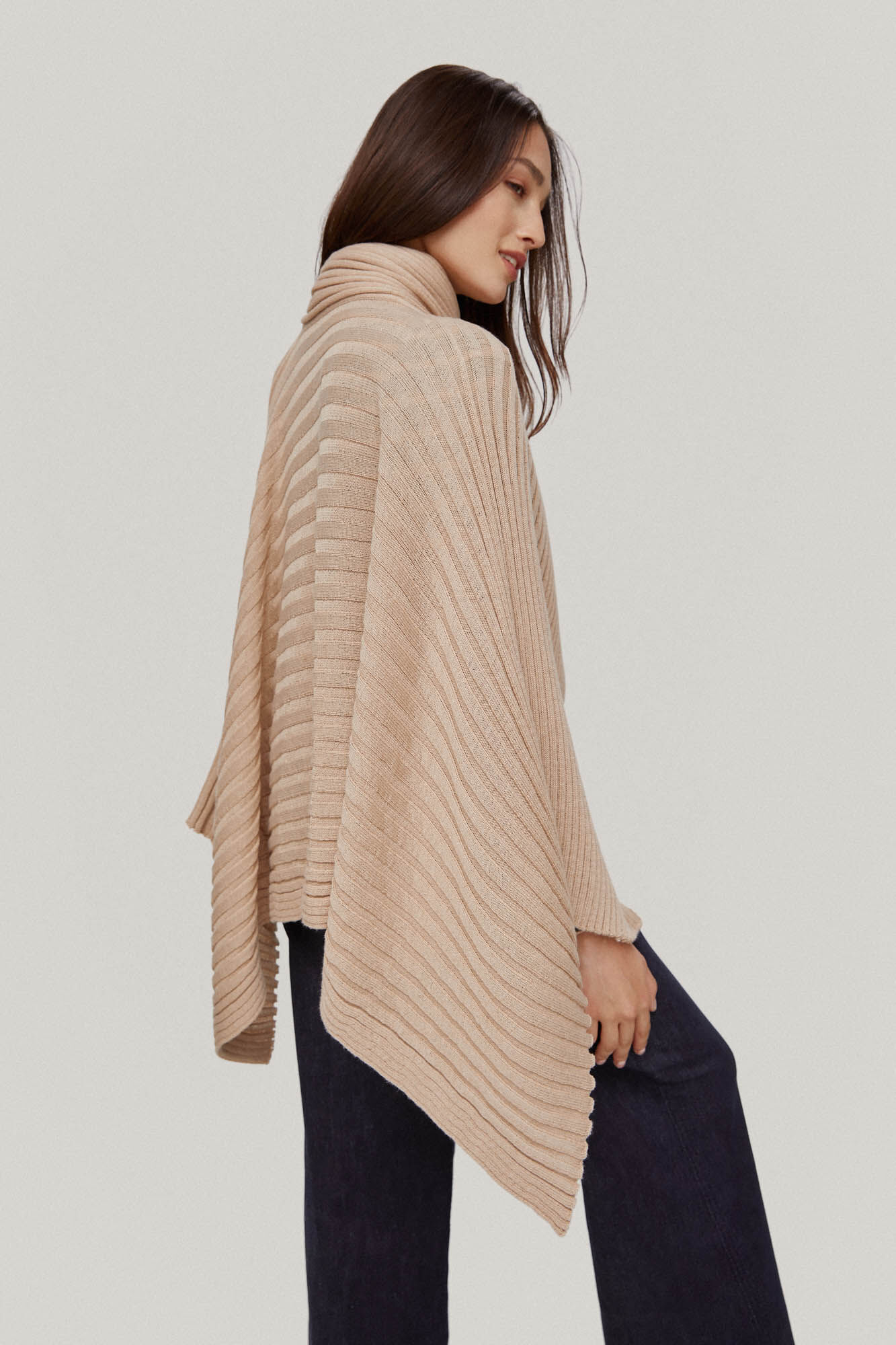 Pedro del Hierro Rib knit poncho Brown
