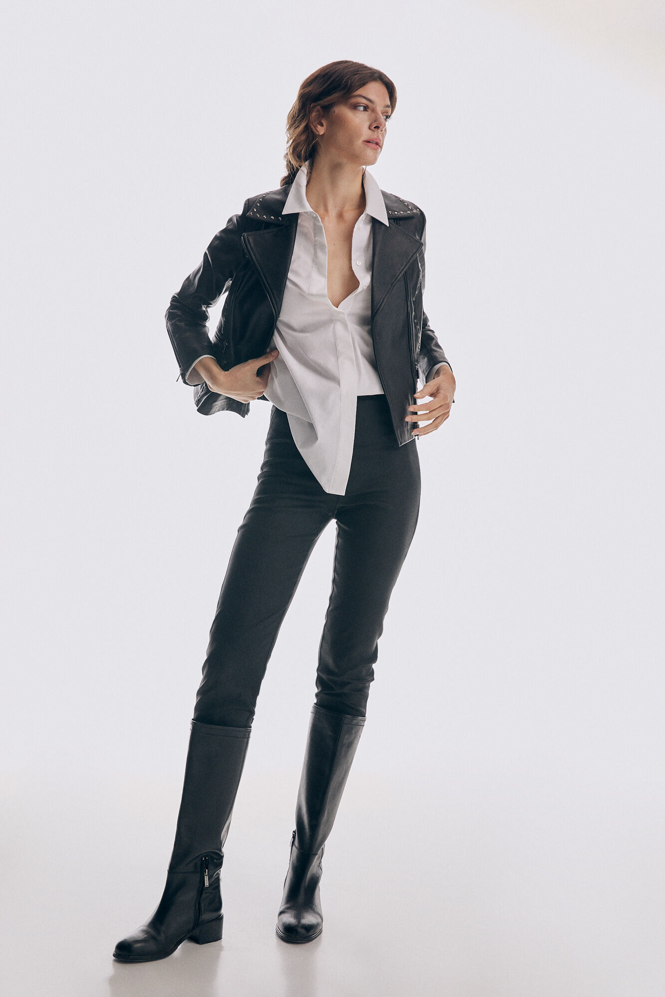 Pedro del Hierro Cazadora perfecto napa tachuelas Negro