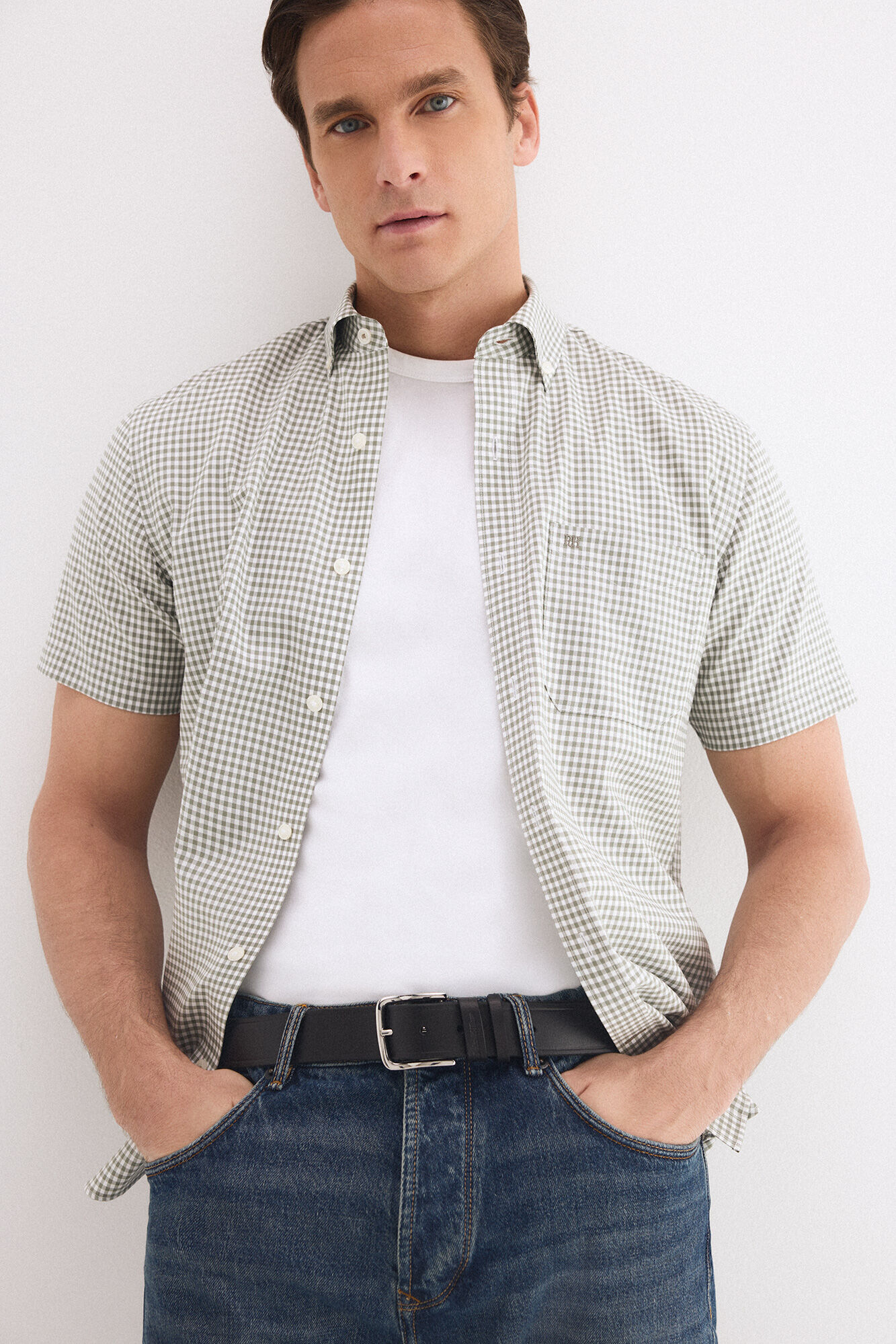 Pedro del Hierro Non iron plaid short sleeve shirt