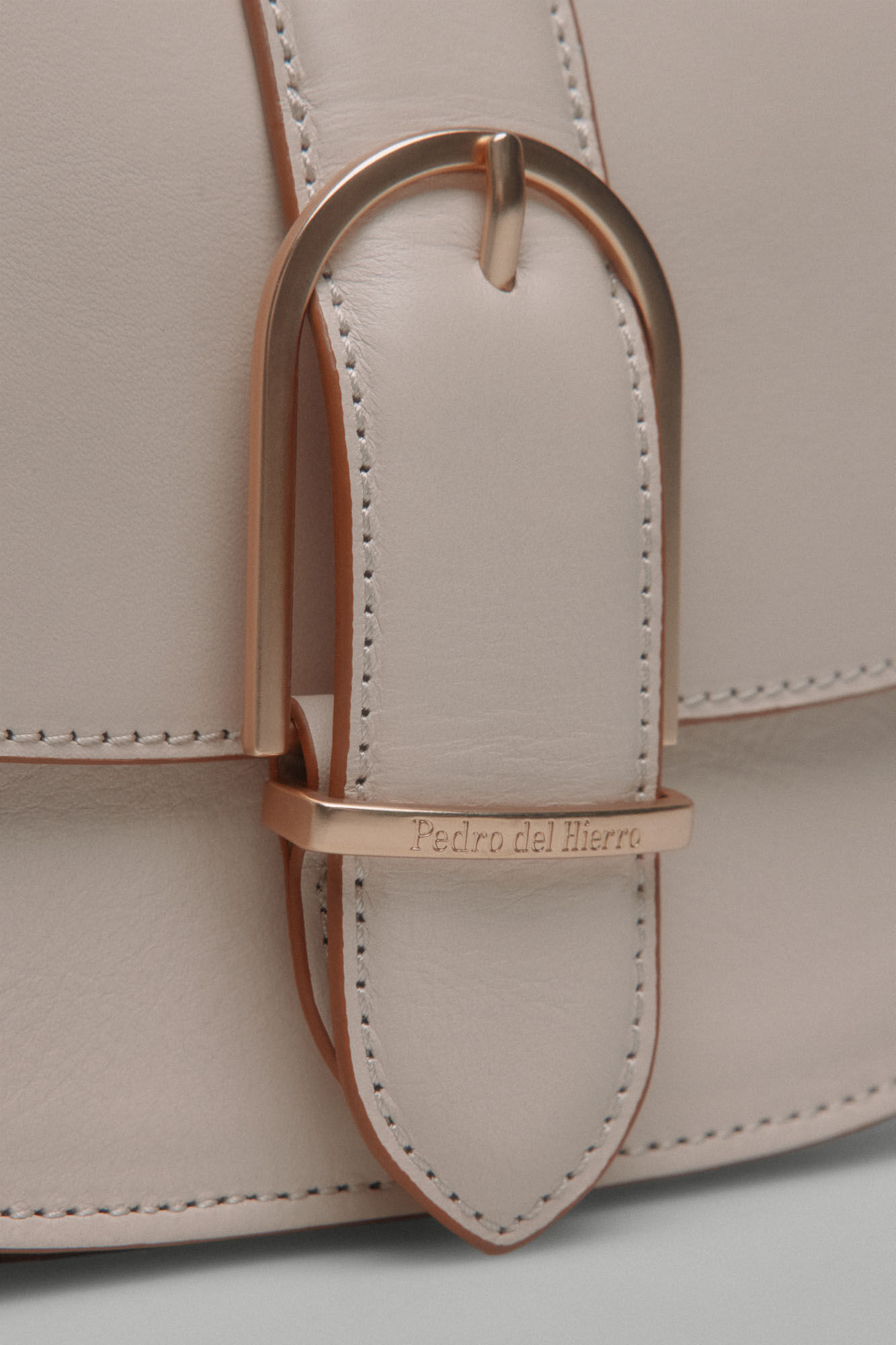 Pedro del Hierro Leather crossbody bag Beige