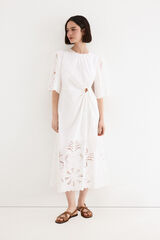 TFP by Tamara Falc&oacute; Vestido bordado Blanco