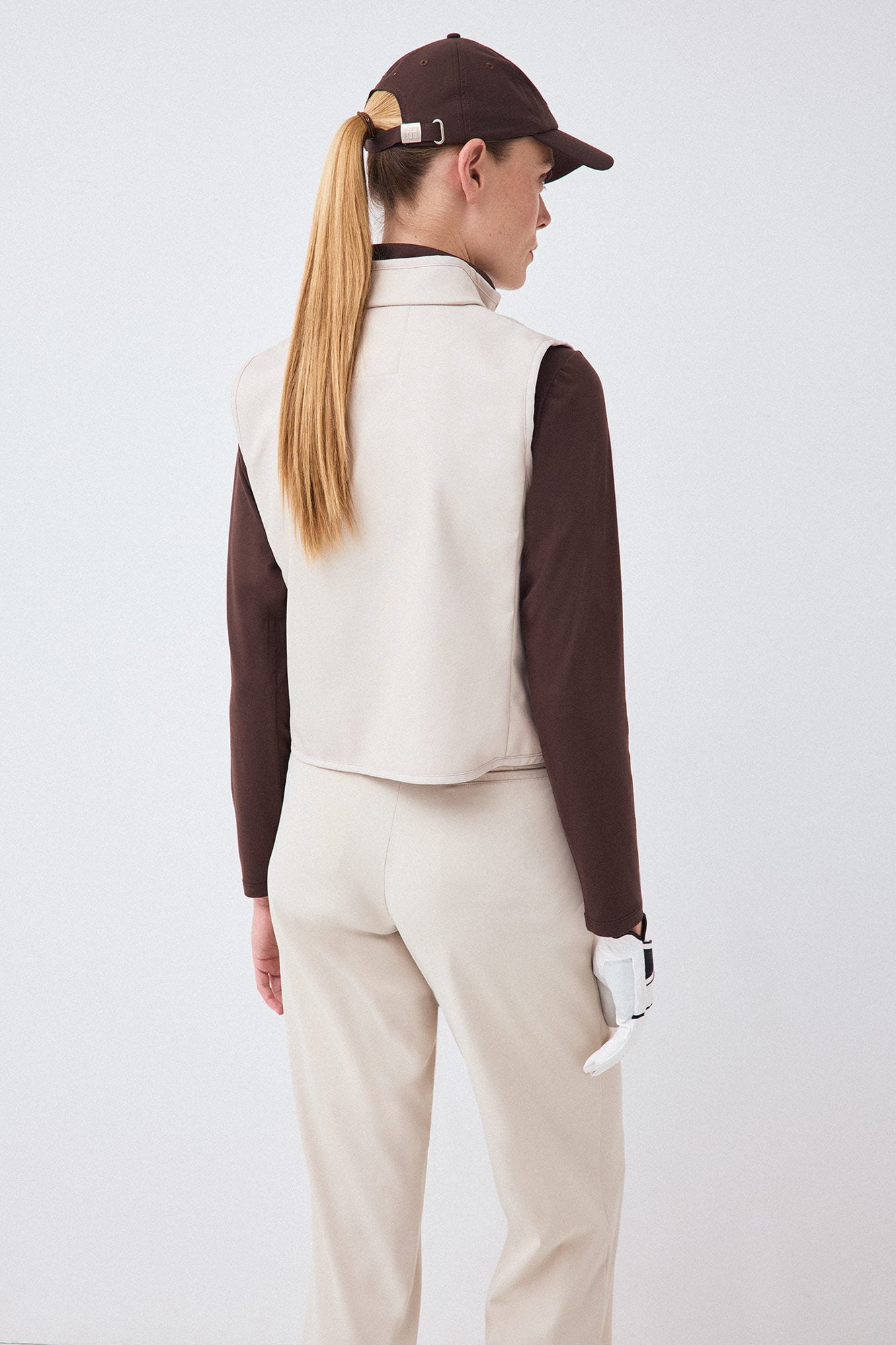 Pedro del Hierro Technical gilet Ecru