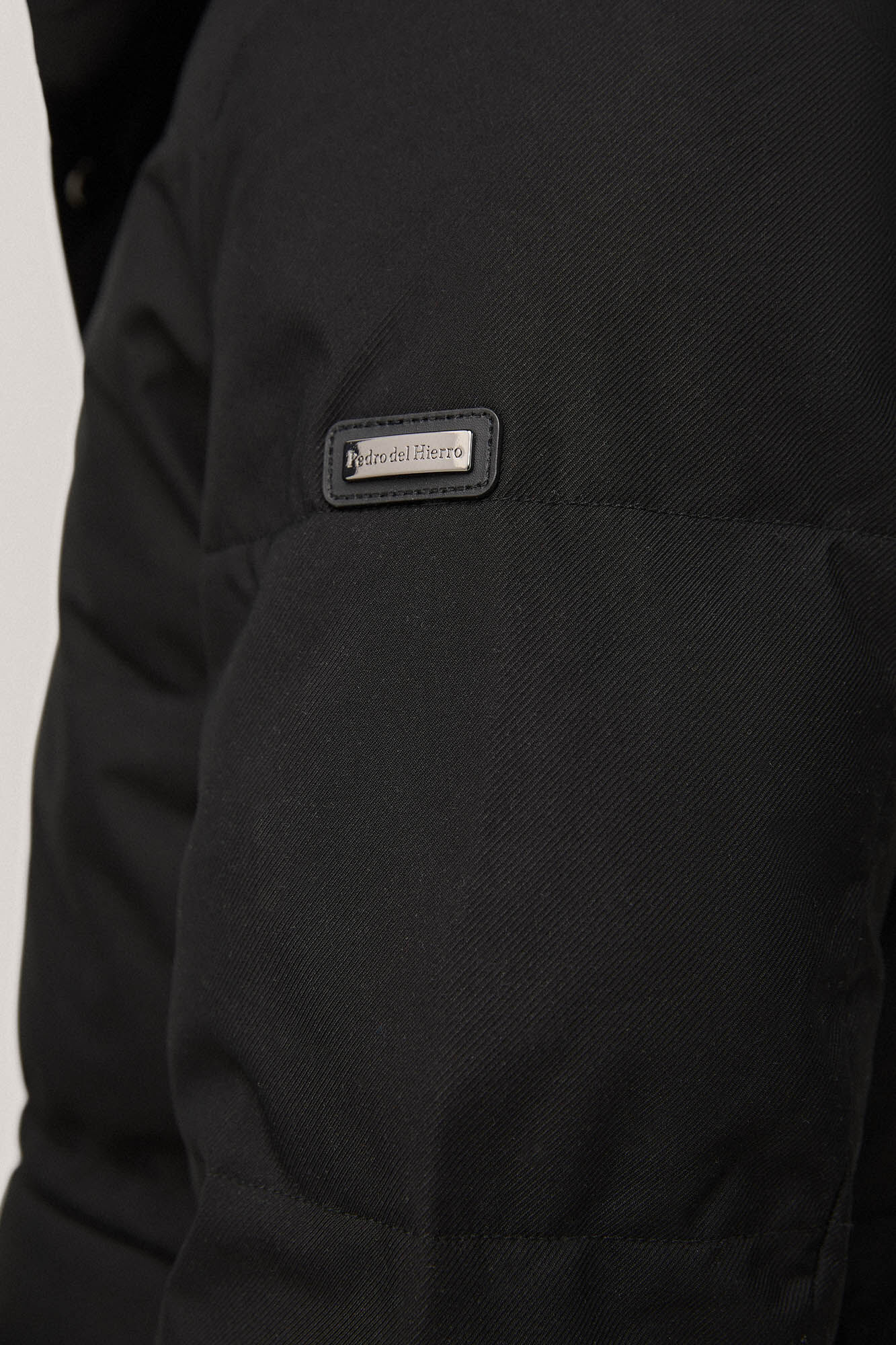 Pedro del Hierro Parka corta con capucha Negro