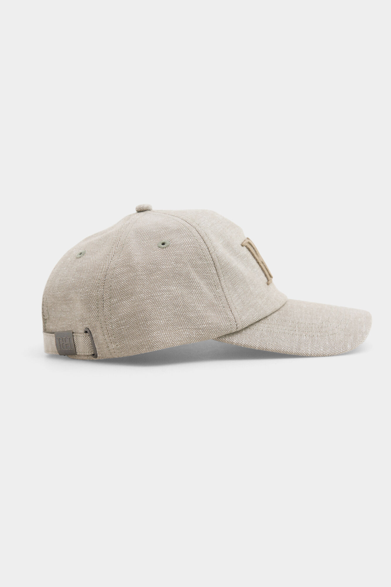 Pedro del Hierro Pdh logo cap