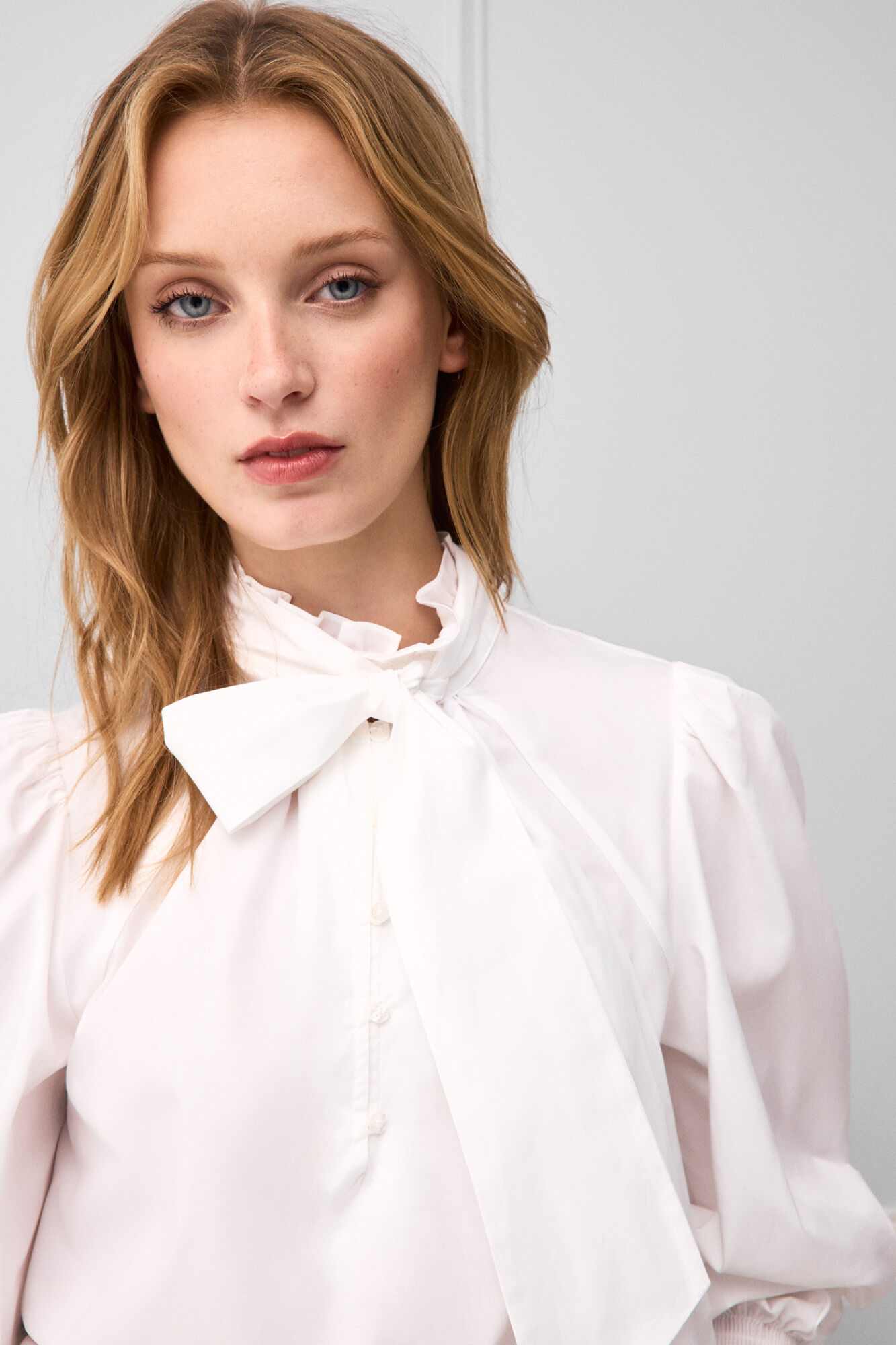 TFP by Tamara Falc&oacute; Blusa lisa lazo