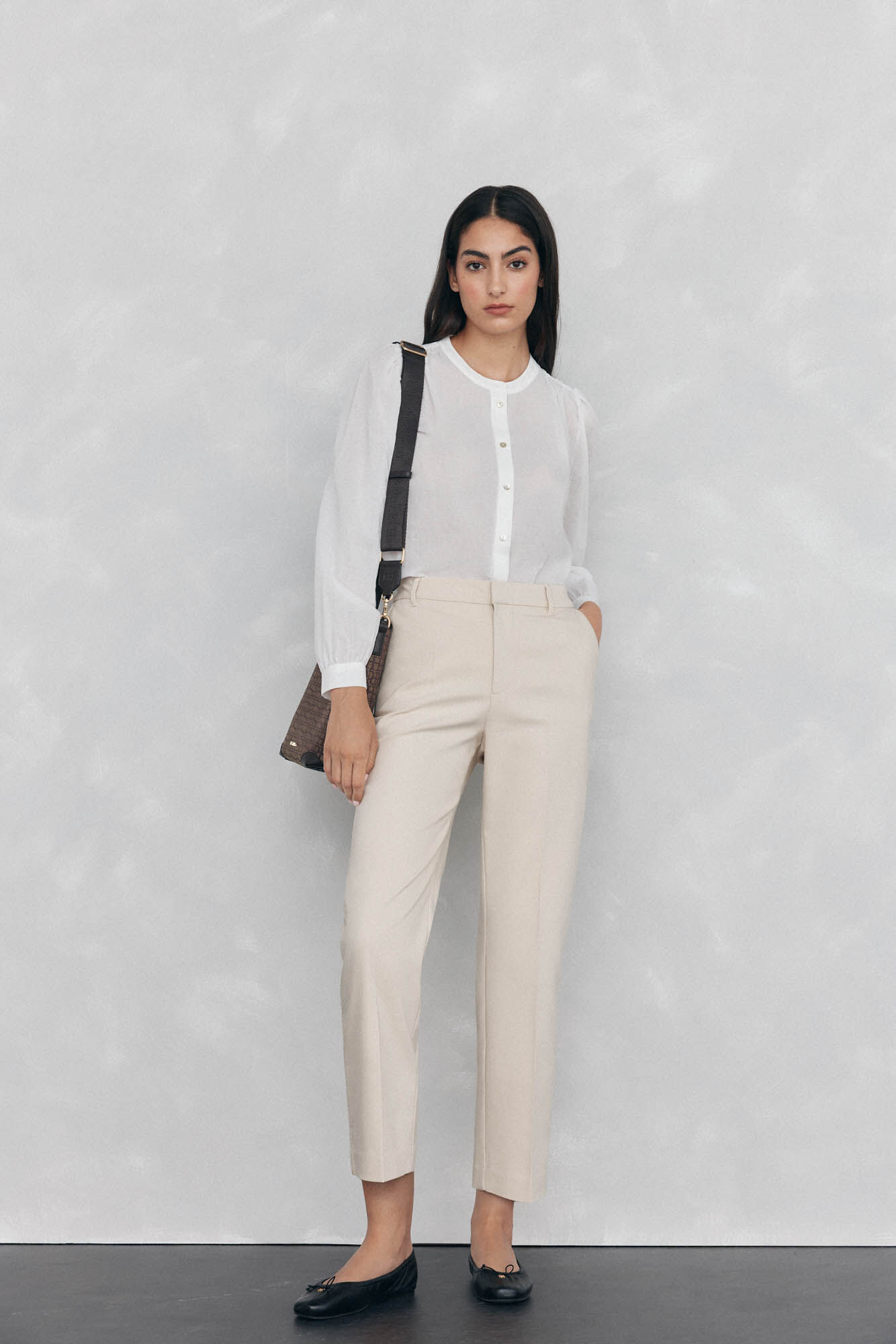 Pedro del Hierro Classic straight pants Beige