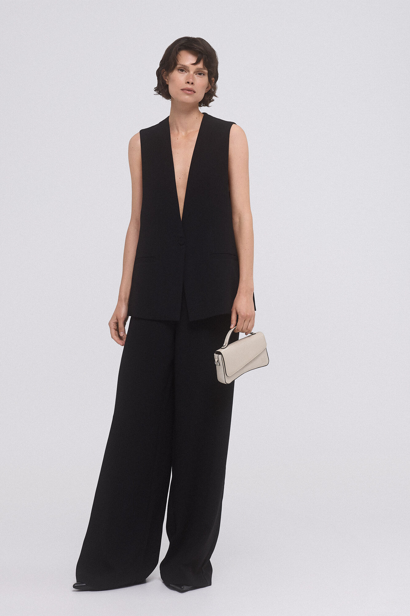 Pedro del Hierro Chaleco largo bot&oacute;n Negro