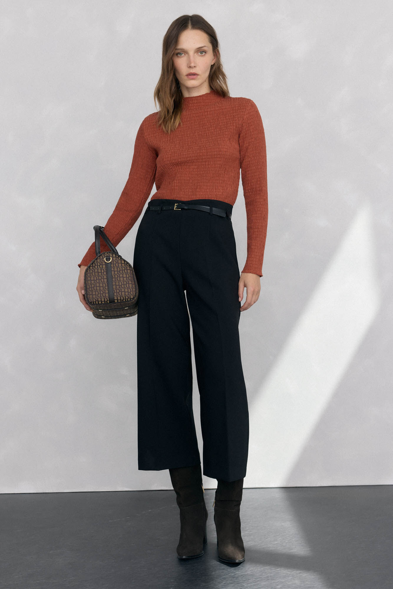 Pedro del Hierro Structured funnel neck t-shirt