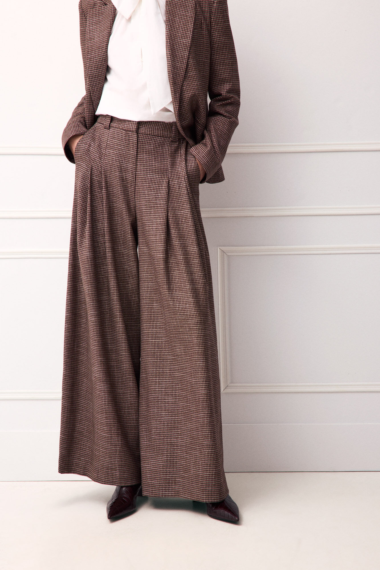 TFP by Tamara Falc&oacute; Plaid trousers