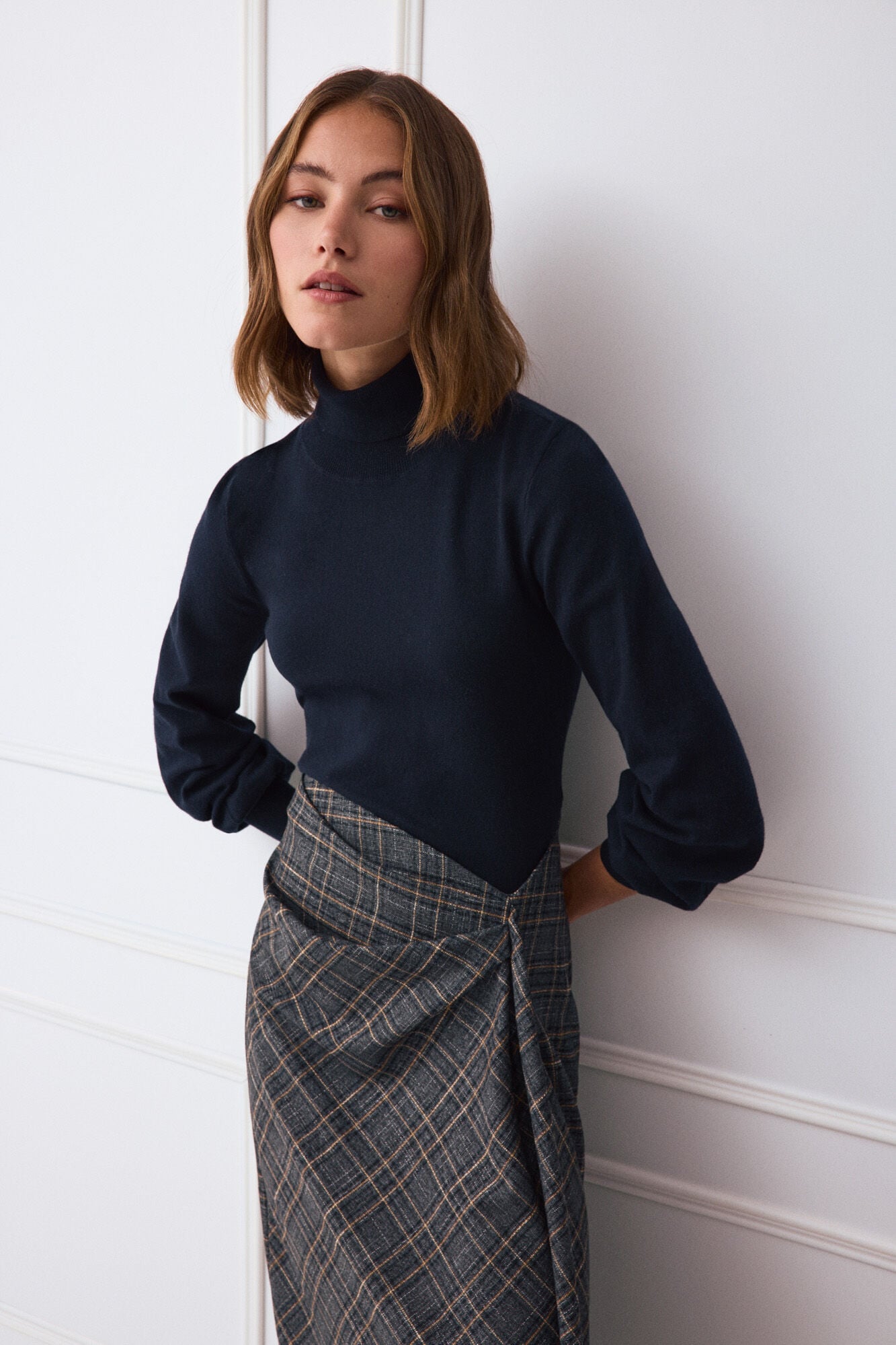 TFP by Tamara Falc&oacute; Viscose funnel neck jumper