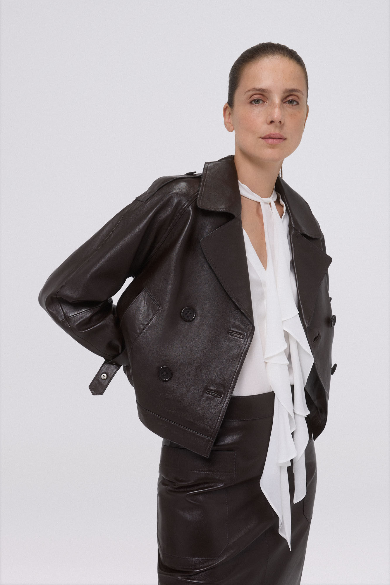 Pedro del Hierro Short leather trench coat Brown