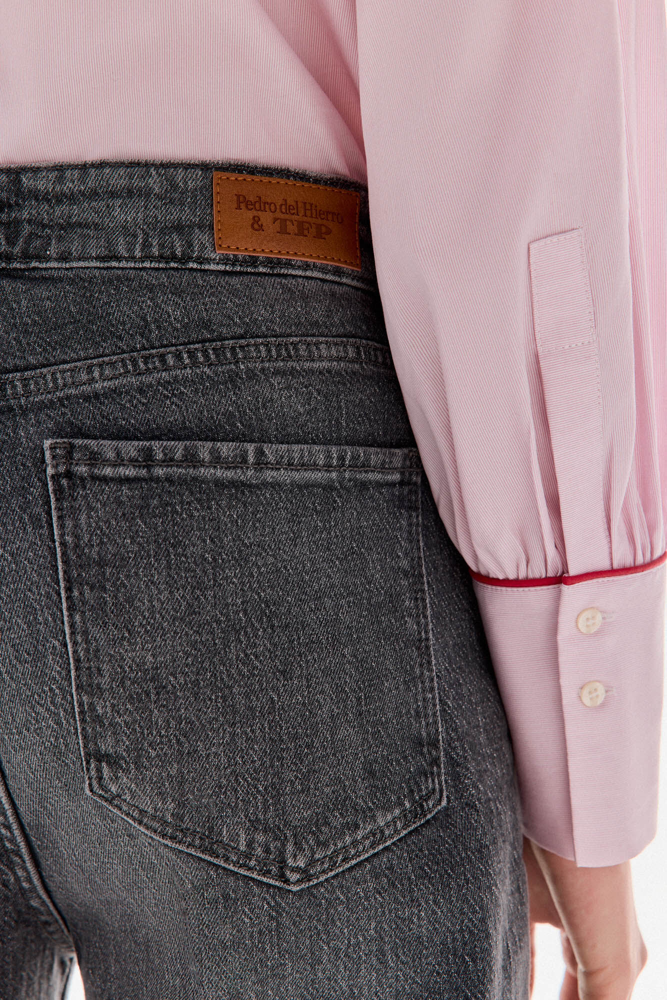 TFP by Tamara Falc&oacute; Wide-leg cropped jeans Grey