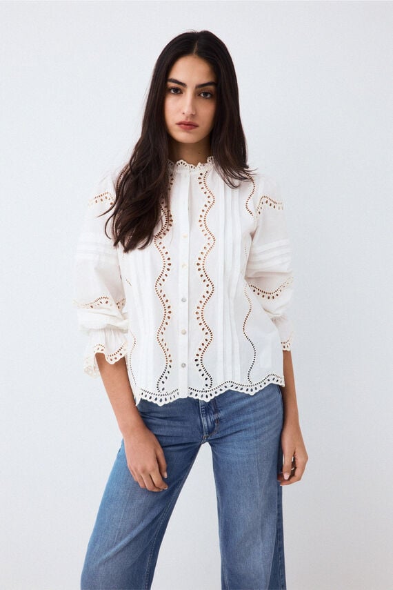 Blusa bordada