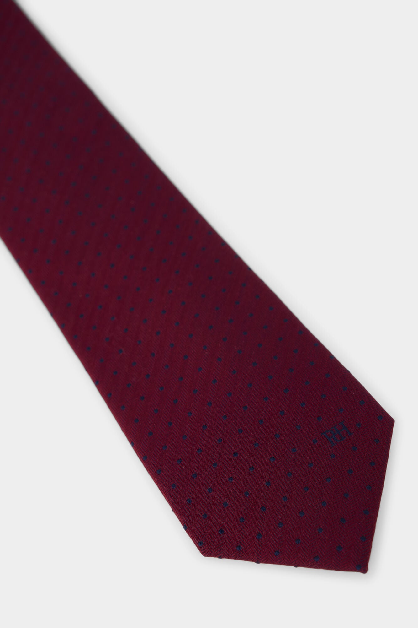 Pedro del Hierro Extra-fine silk tie