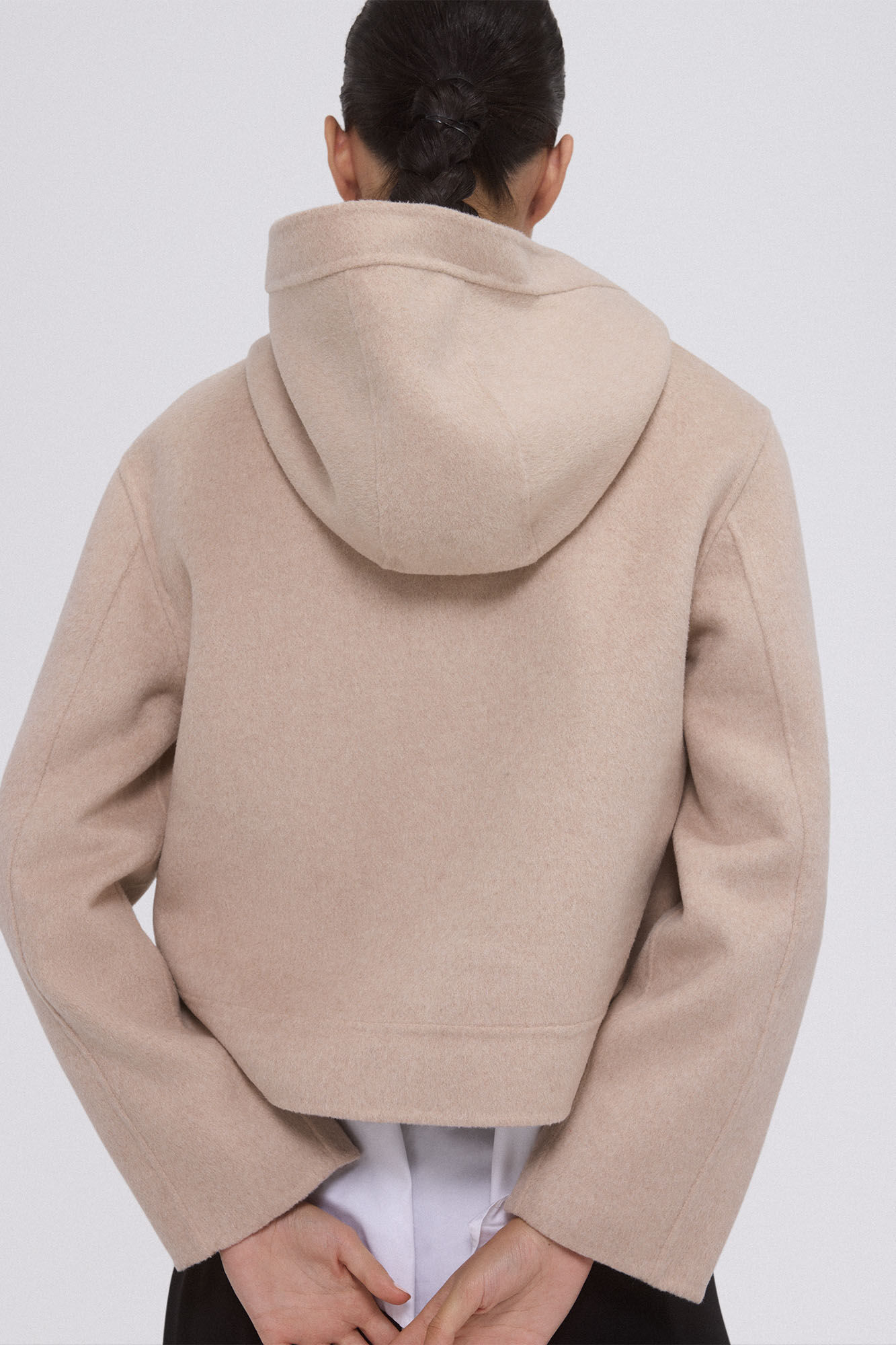 Pedro del Hierro Jaqueta curta com capuz dupla face Beige