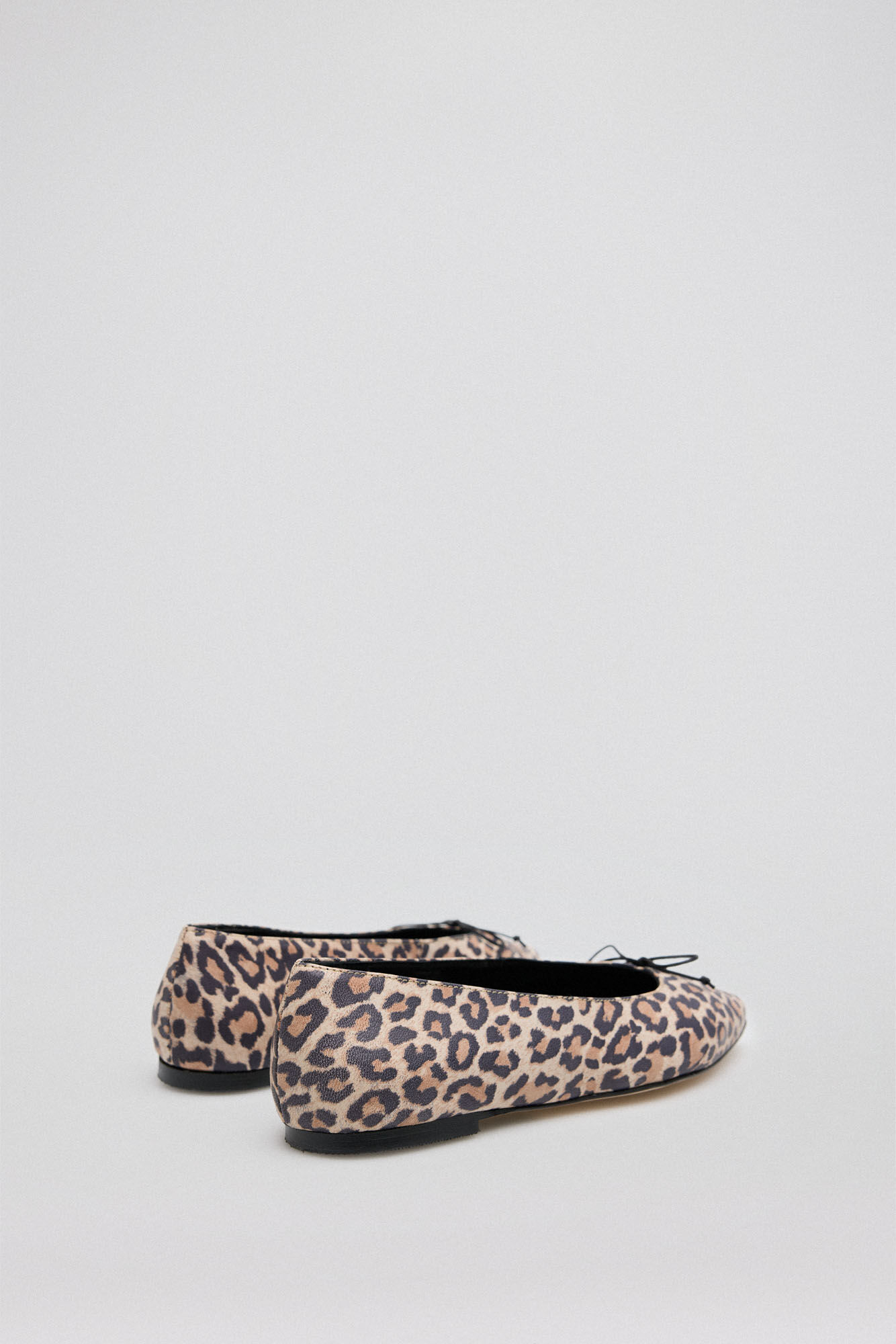 Pedro del Hierro animal print ballerina Grey