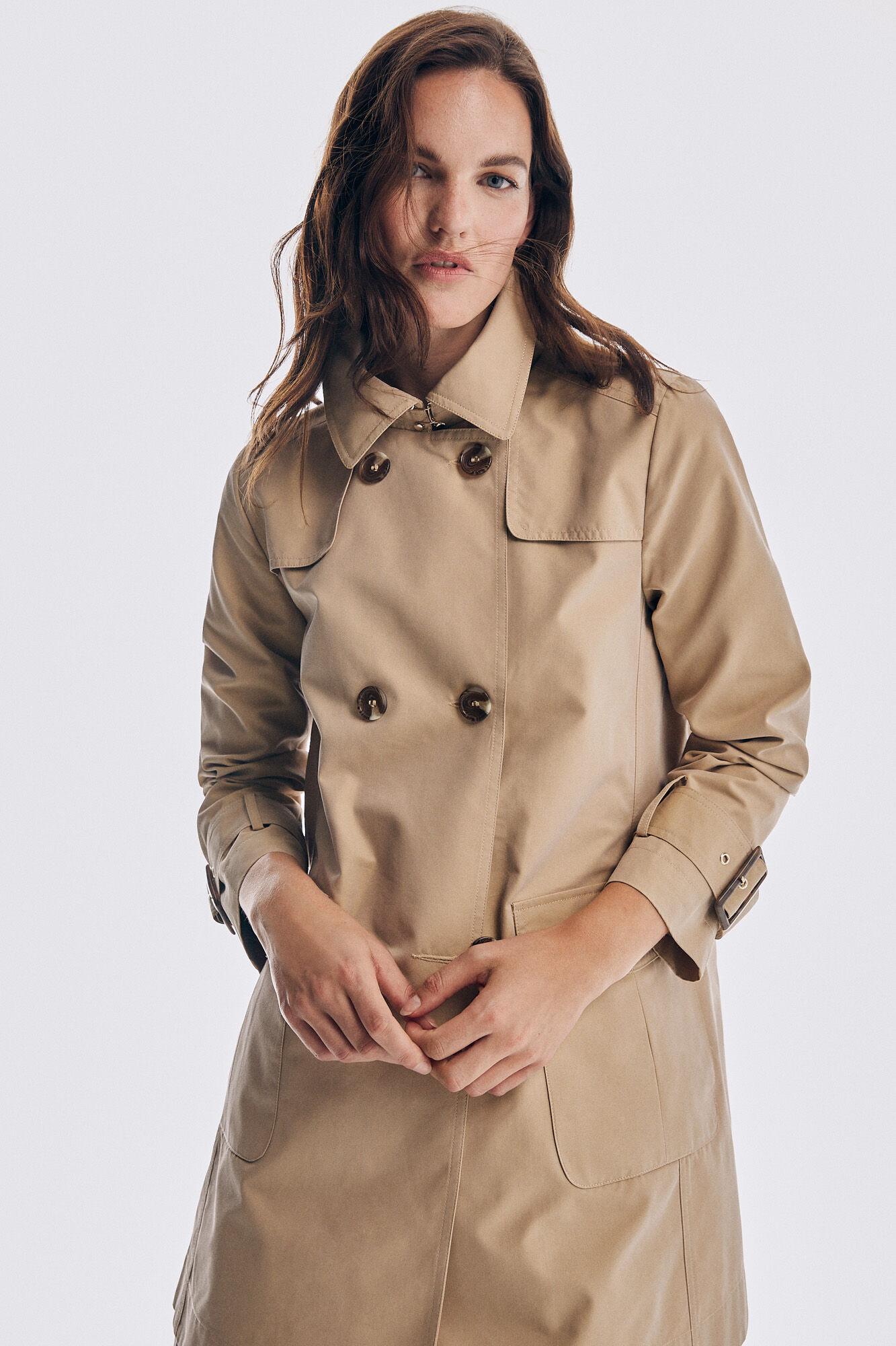 Pedro del Hierro Gabardina corta Beige
