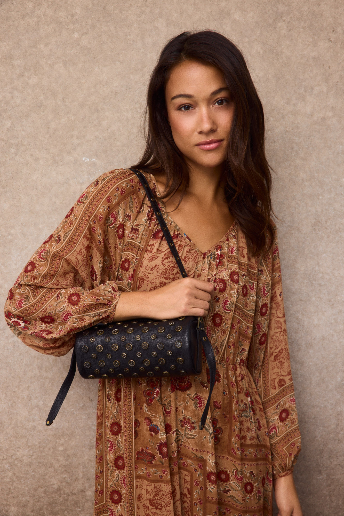 Slowlove Mala barrel com tachas Preto