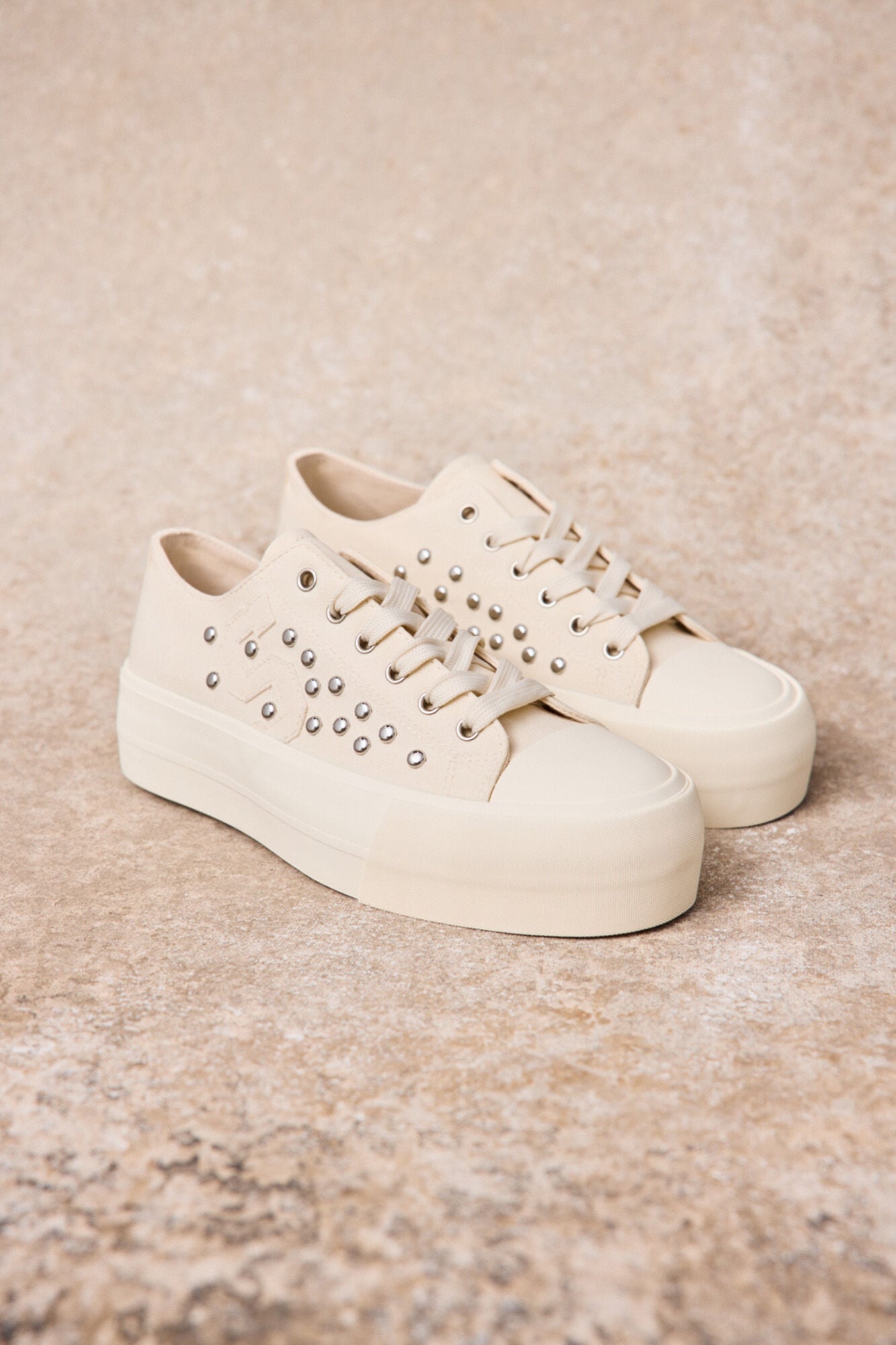 Slowlove Plaid sneakers Ivory