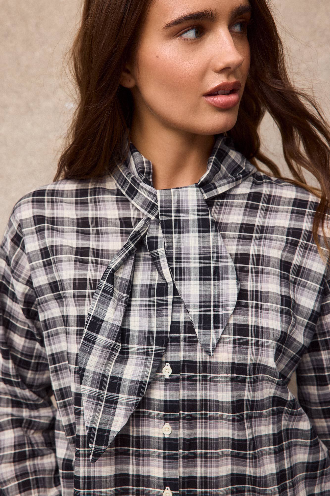 Slowlove Blusa aos quadrados
