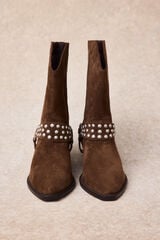 Slowlove Bota piel estribo y tachas Marr&oacute;n oscuro
