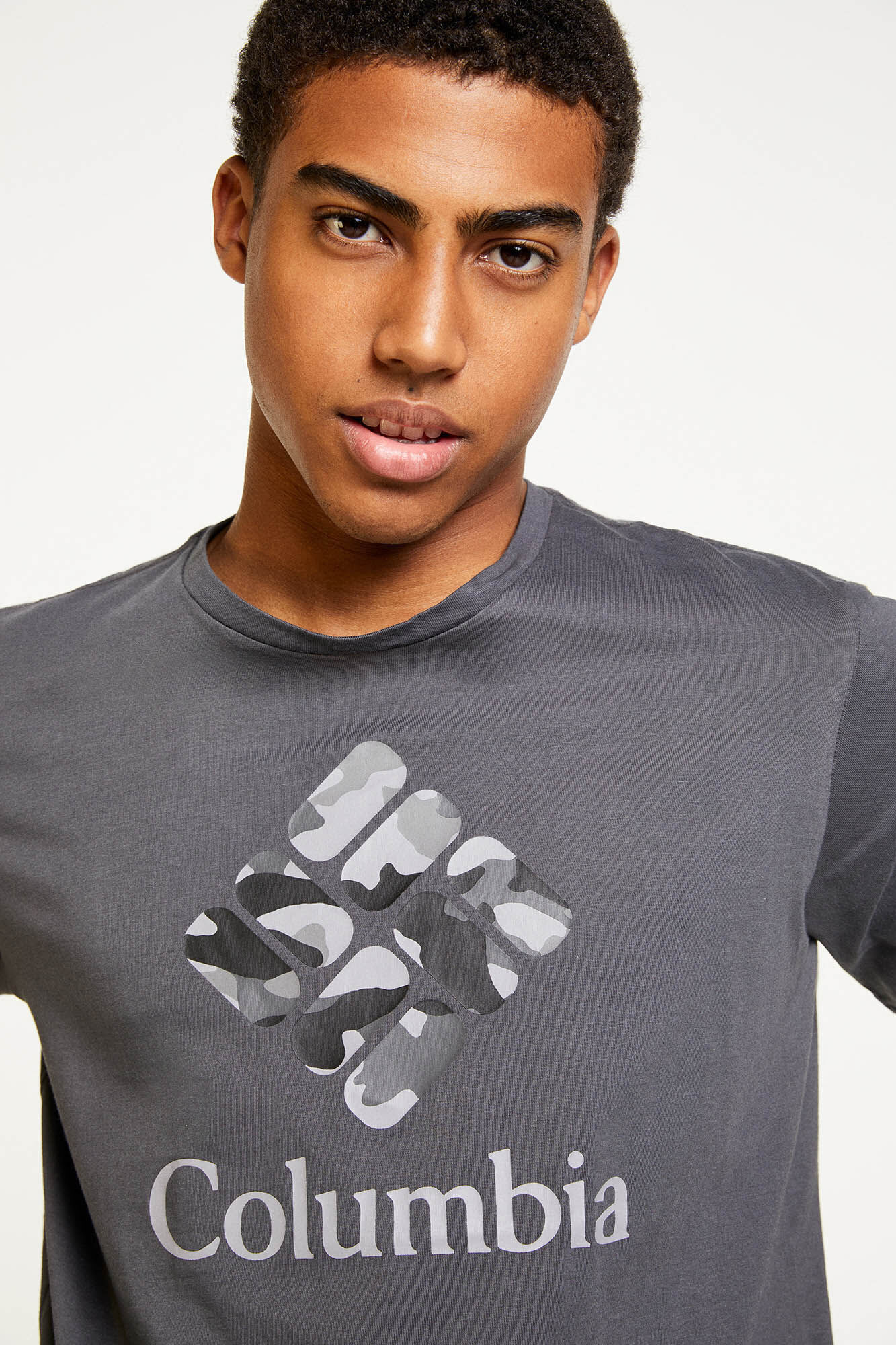 Columbia Men's Columbia Rapid Ridge T-shirt back&trade;  blue