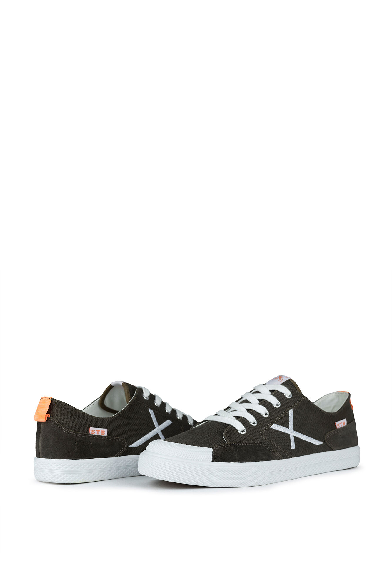 Munich Swing trainers black