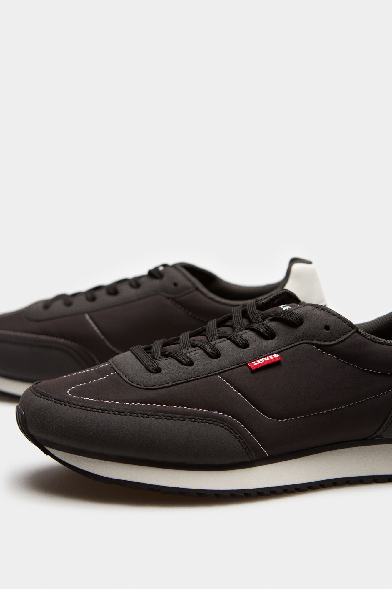 Levi's Sneaker Stag Runner negro