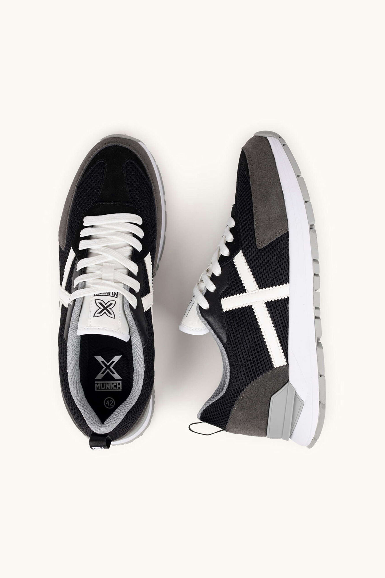 Munich Sneaker VERSATILE 33 preto