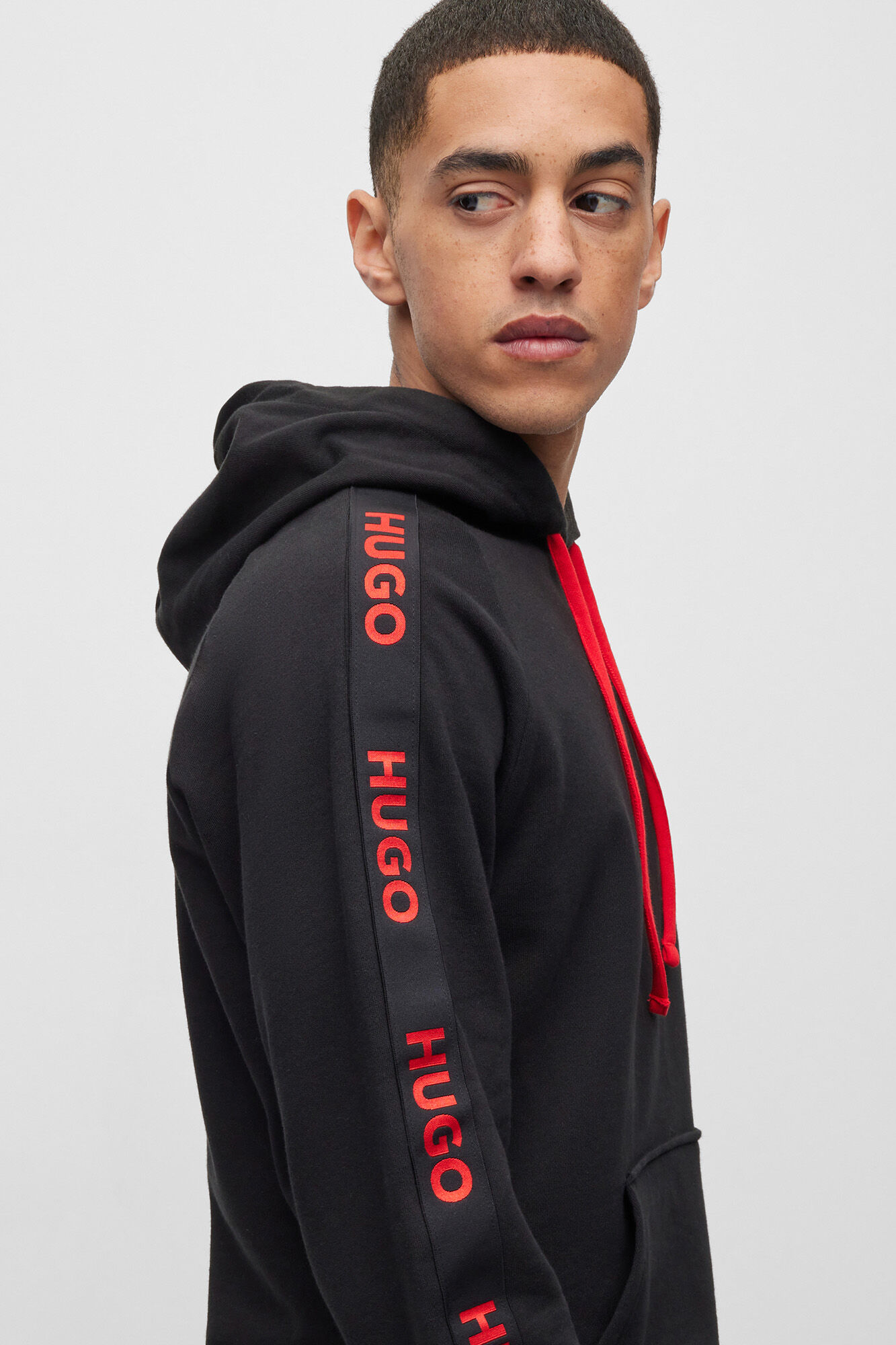 HUGO Sweatshirt preto