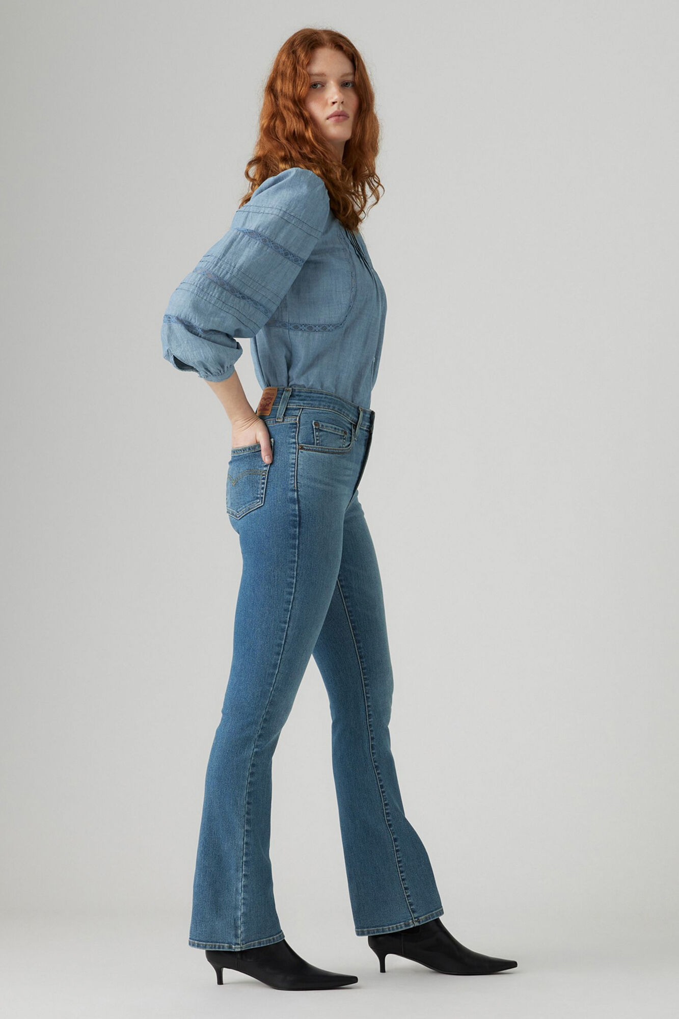 Levi's Cal&ccedil;a jeans bootcut 725&trade; de cintura alta azul