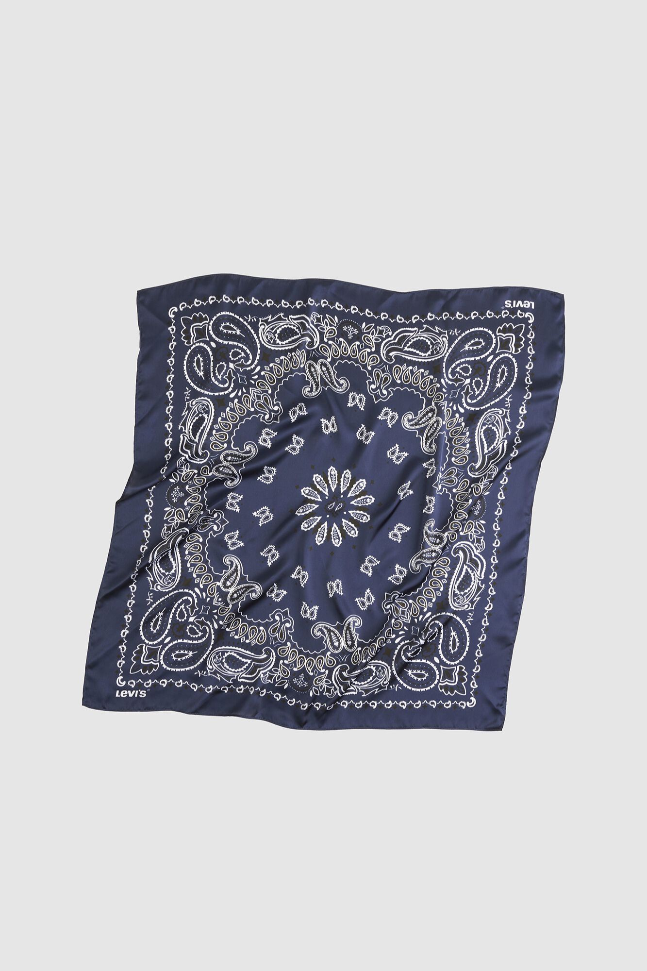 Levi's Bandana sat&eacute;n estampada