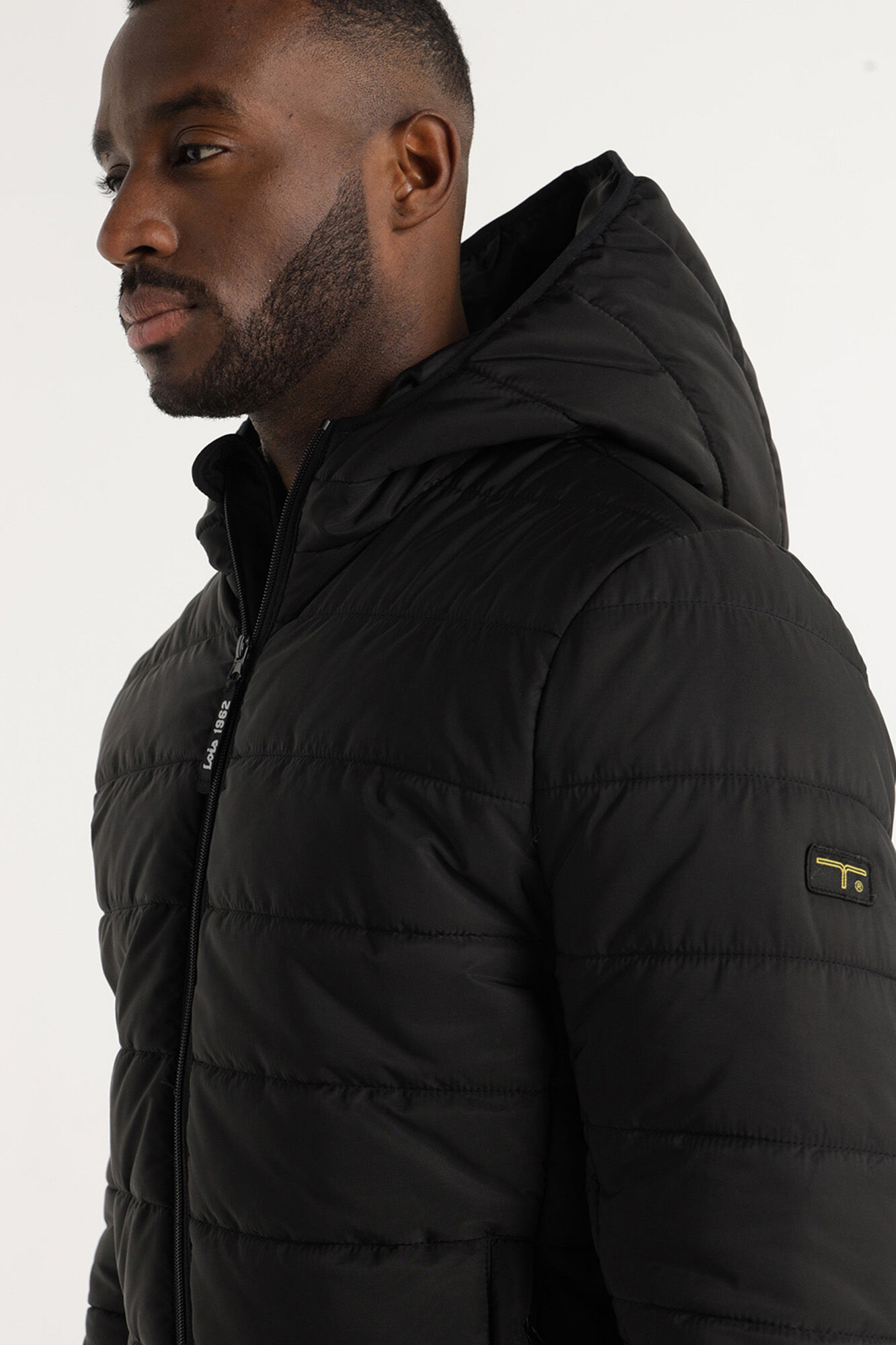 Lois Cazadora acolchado negro