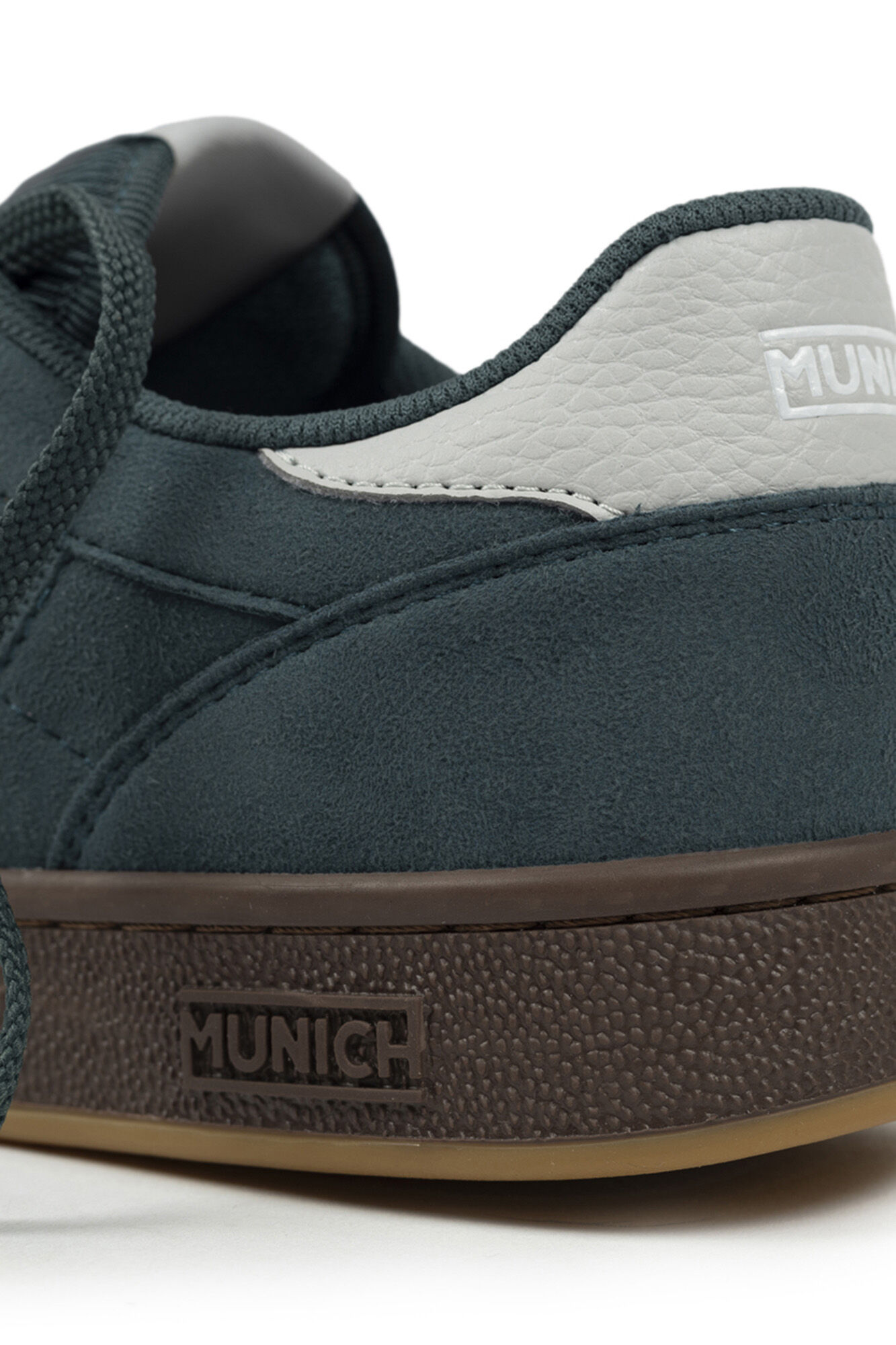 Munich Arrow 75 Sports Shoes blue