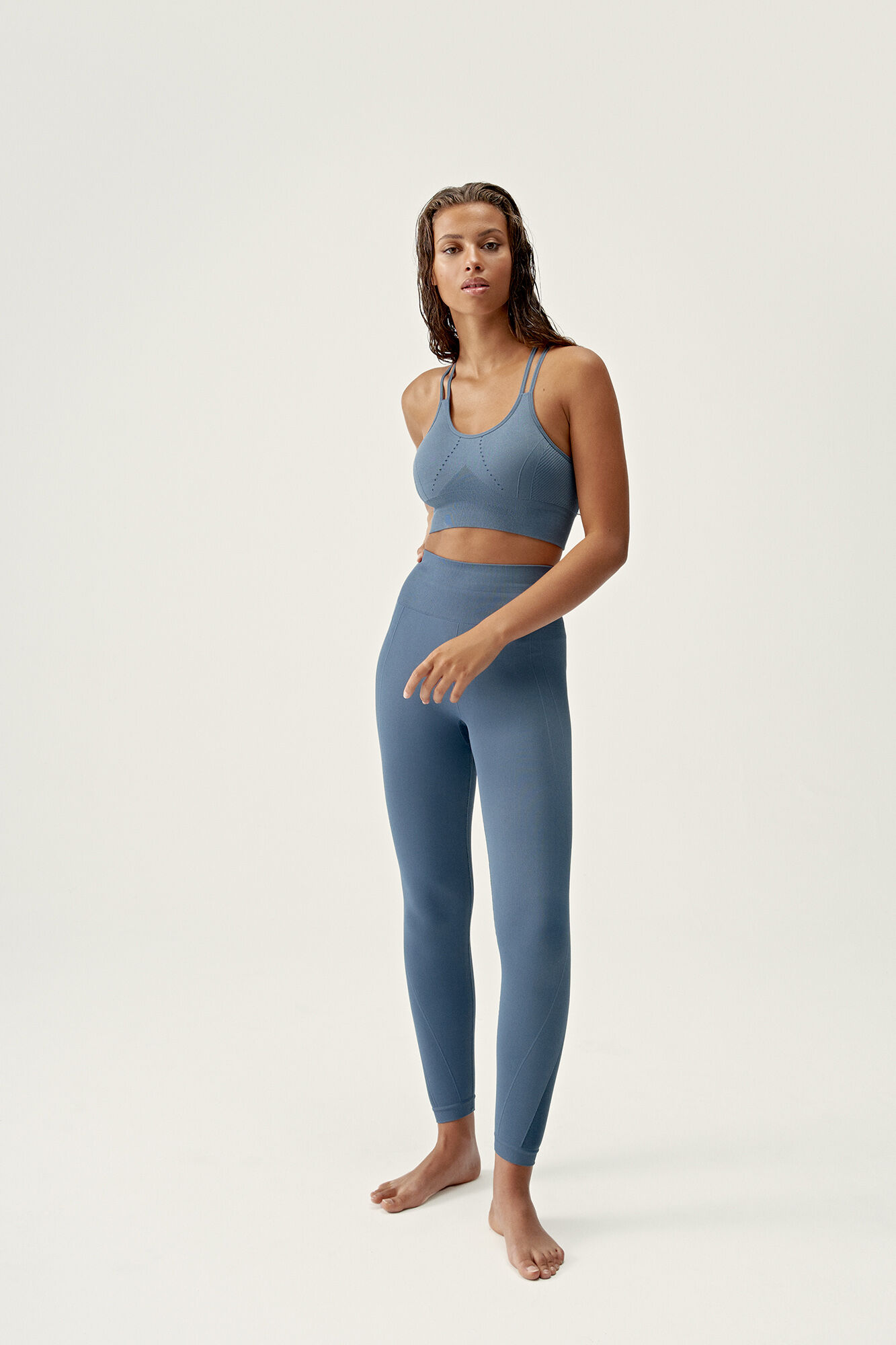 Born Living Yoga Urban Chic Malala leggings   blue