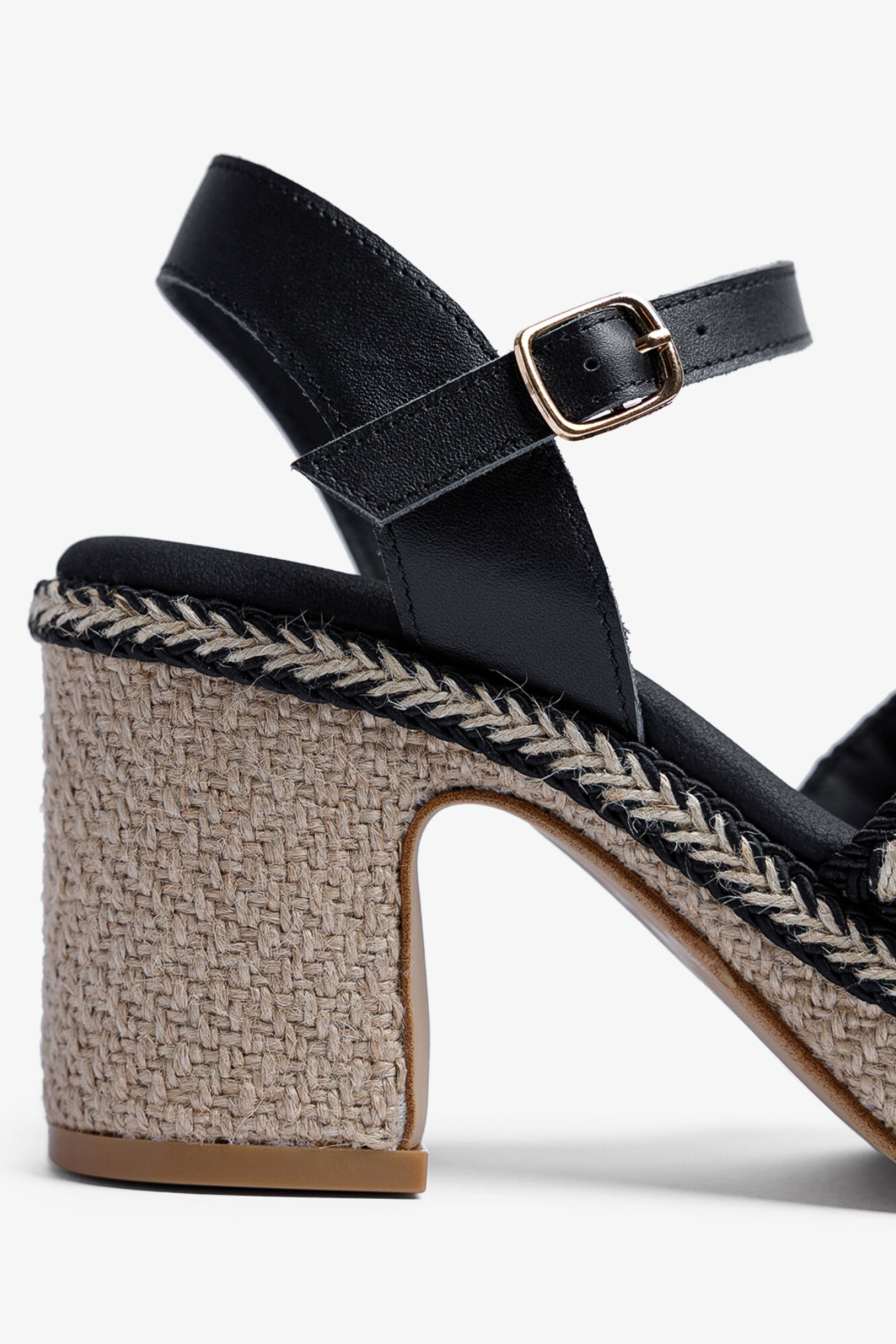 Popa Cu&ntilde;a tac&oacute;n Melia Yute negro