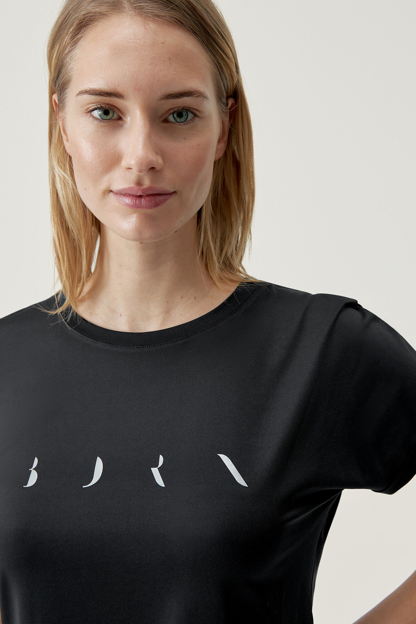 Born Living Yoga T-Shirt Azami Black black