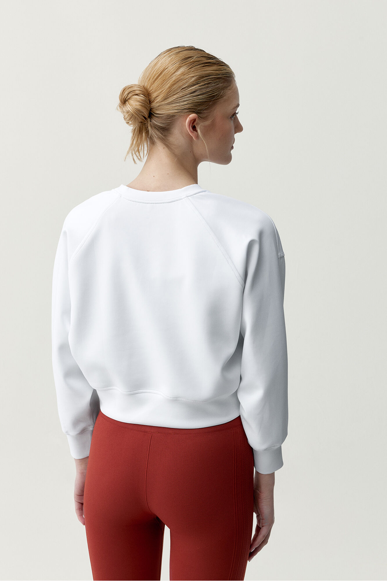 Born Living Yoga Sudadera Flora blanco