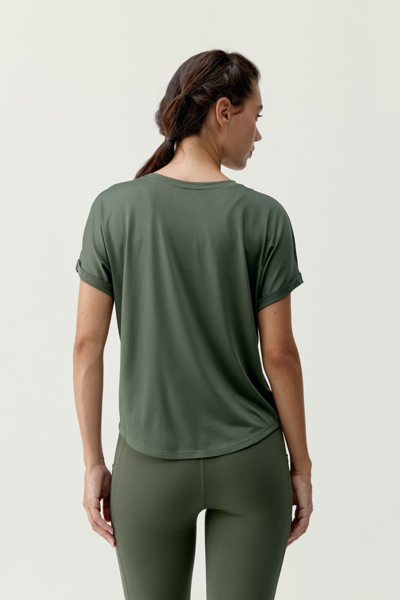 Born Living Yoga Camiseta Azami Kaki Leaft S