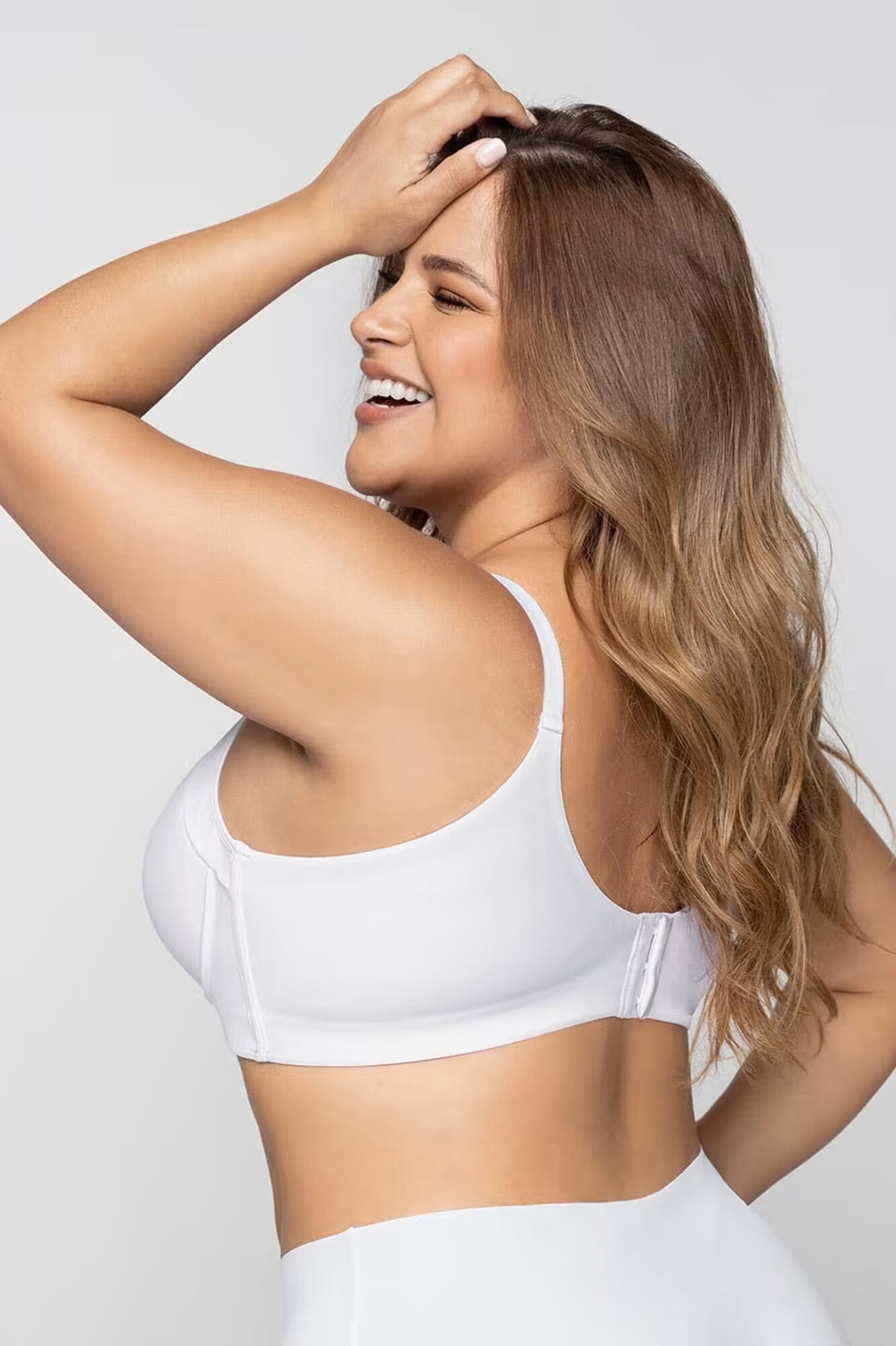 Leonisa Sujetador de push up suave y cubrimiento alto en sisa y espalda